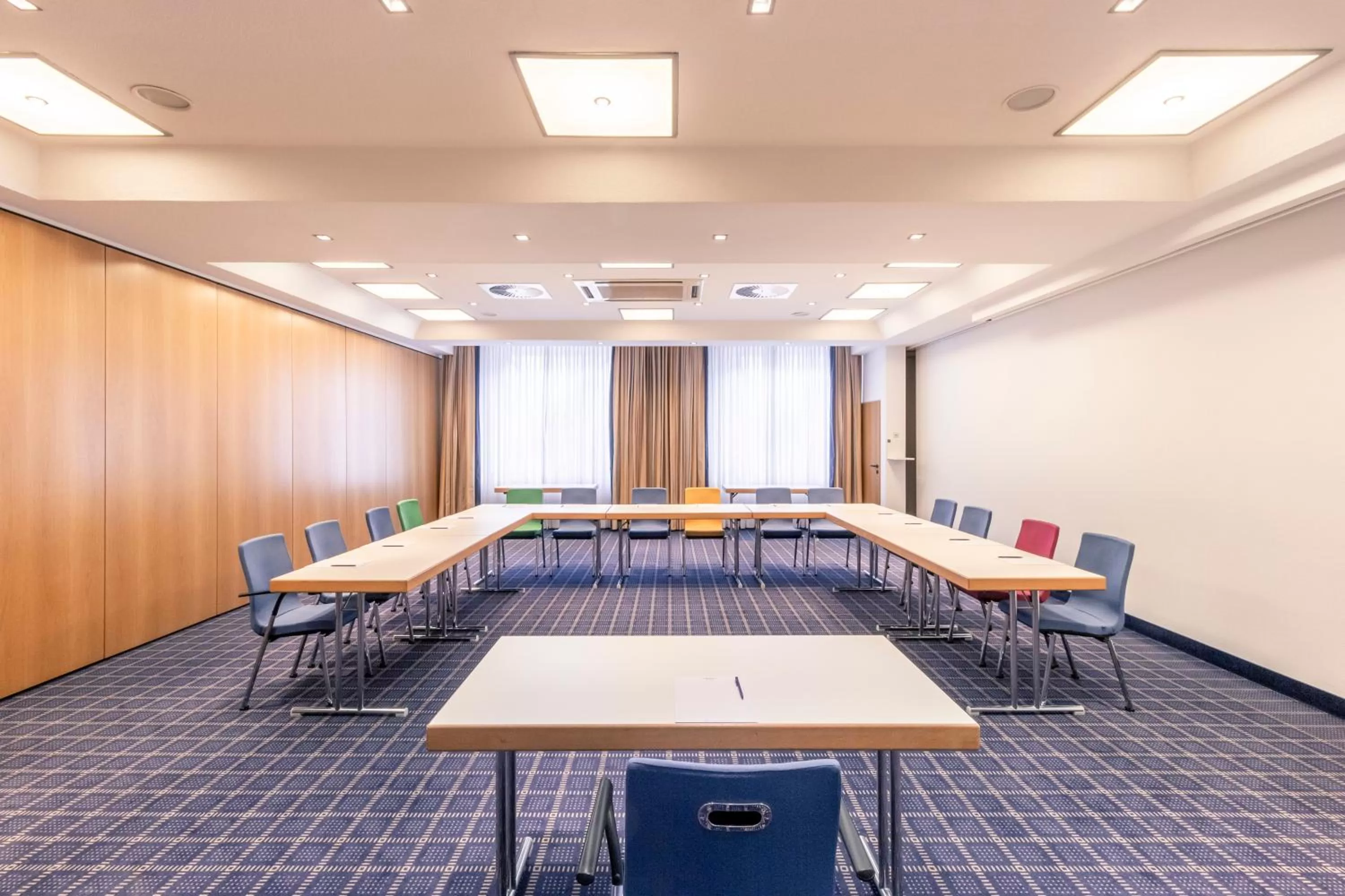 Meeting/conference room in Mercure Hotel Köln City Friesenstraße