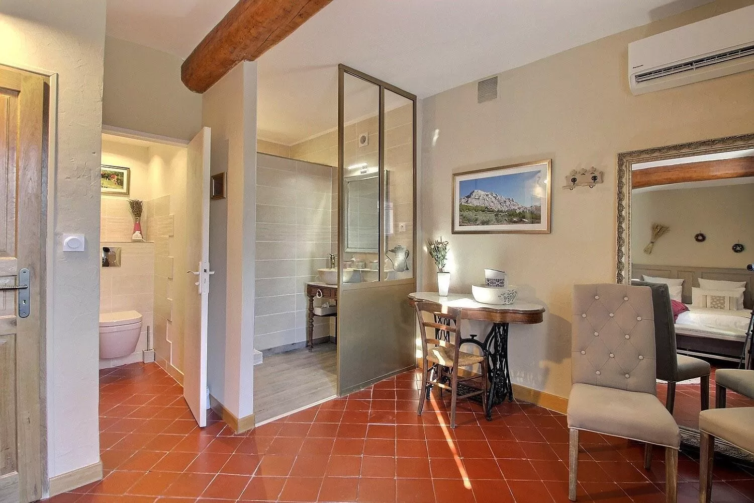 Bedroom, Bed in LE MAS COTHY en Provence