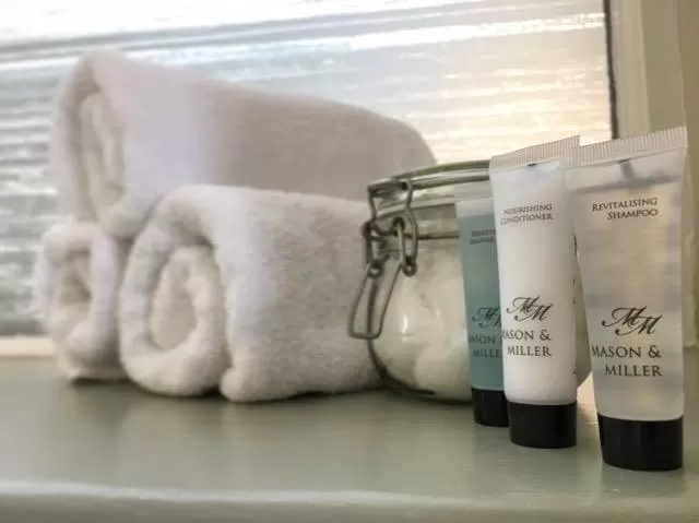 towels in The Commodore Inn