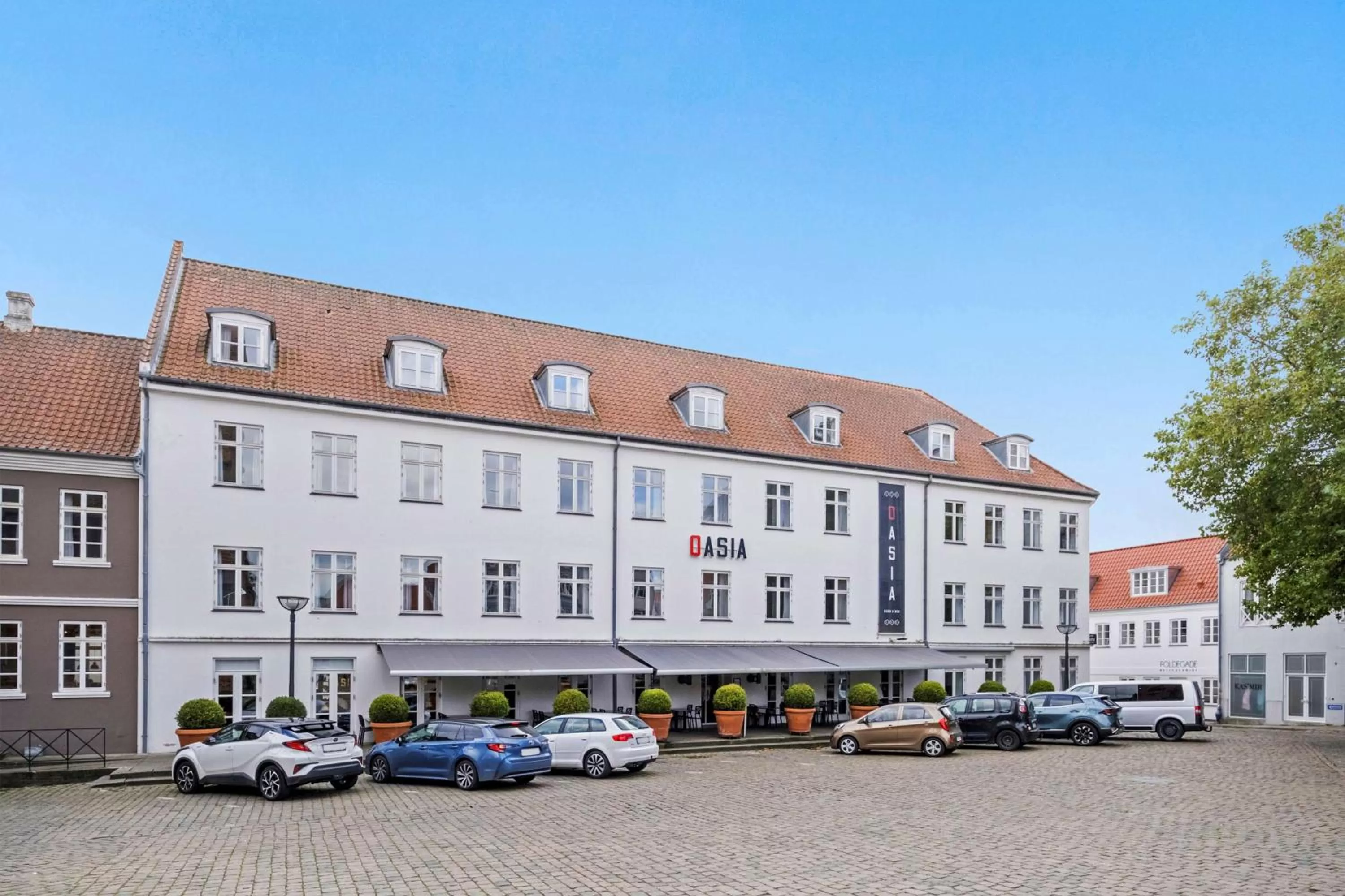Property building in Best Western ToRVEhallerne