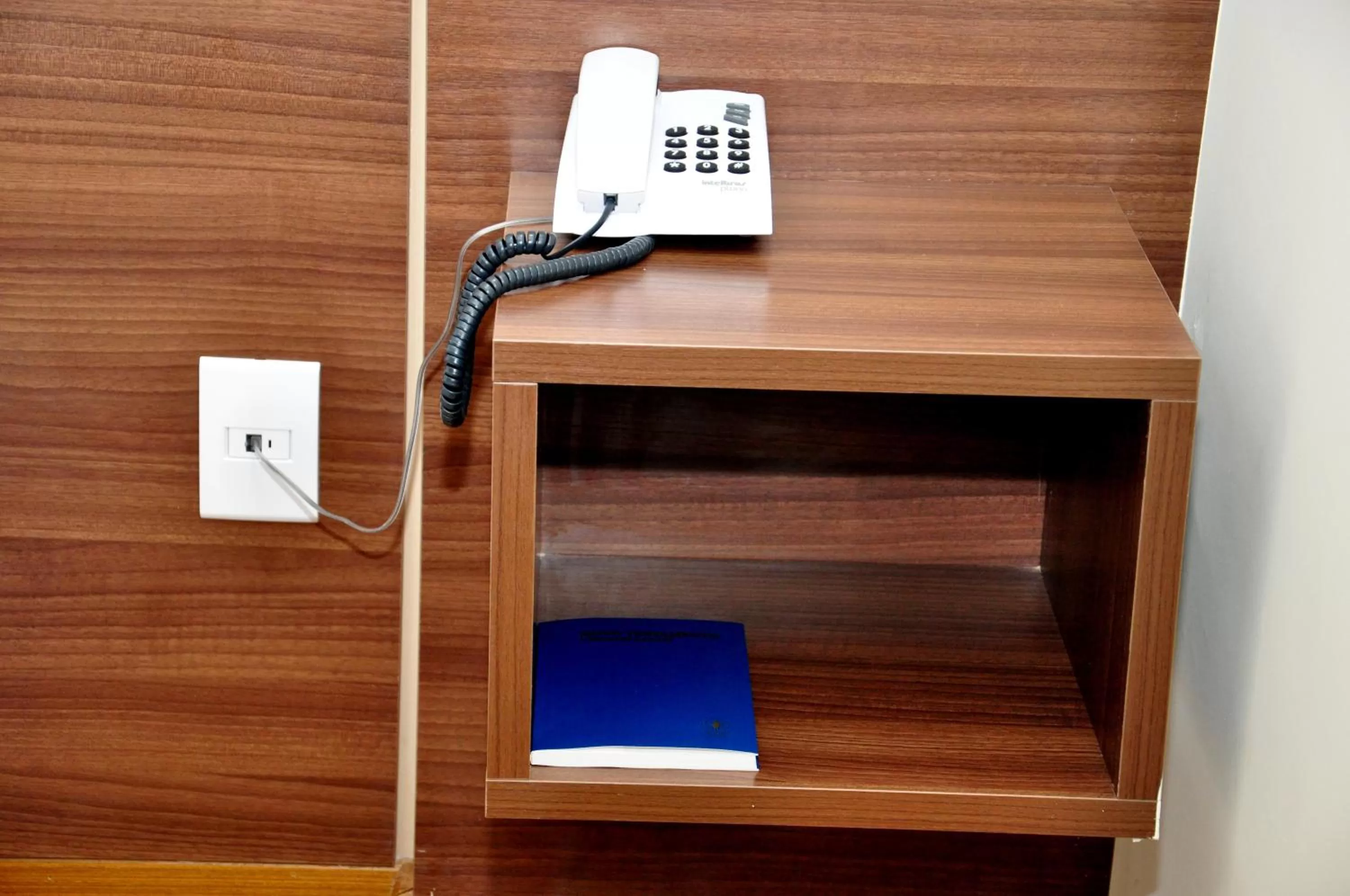 Decorative detail, TV/Entertainment Center in Hotel Mohave