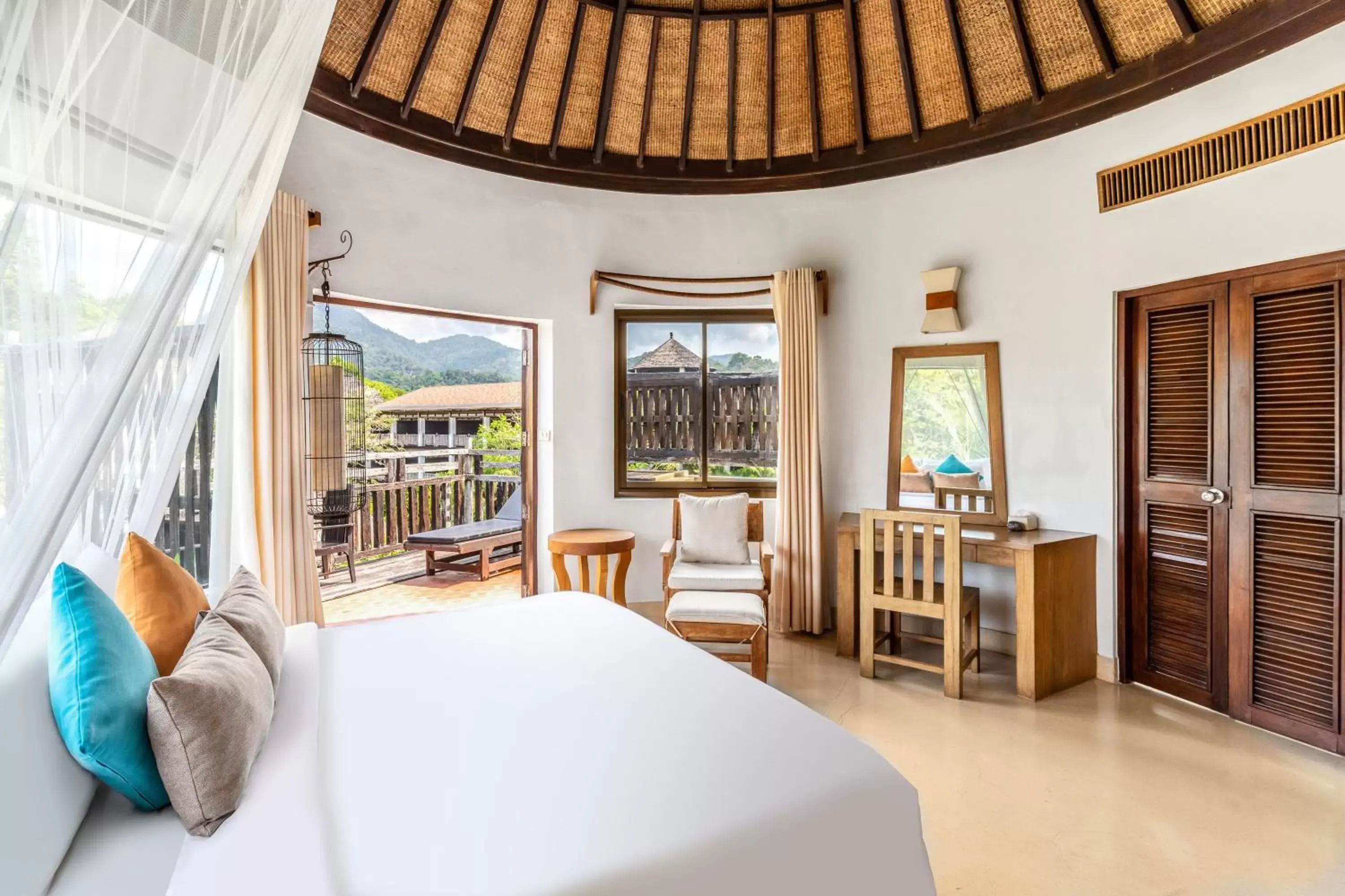 AANA Top View with Plunge Pool in AANA Resort & Villas Koh Chang AANA Top View with Plunge Pool in AANA Resort & Villas Koh Chang