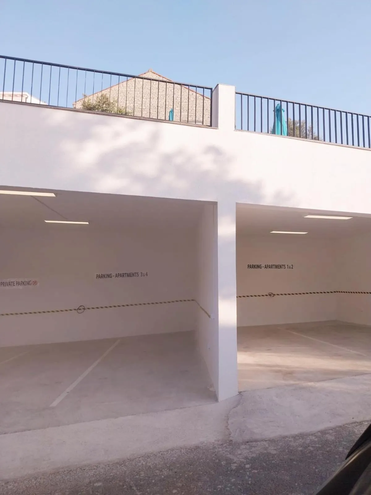 Apartments Villa Marijeta with Free Parking