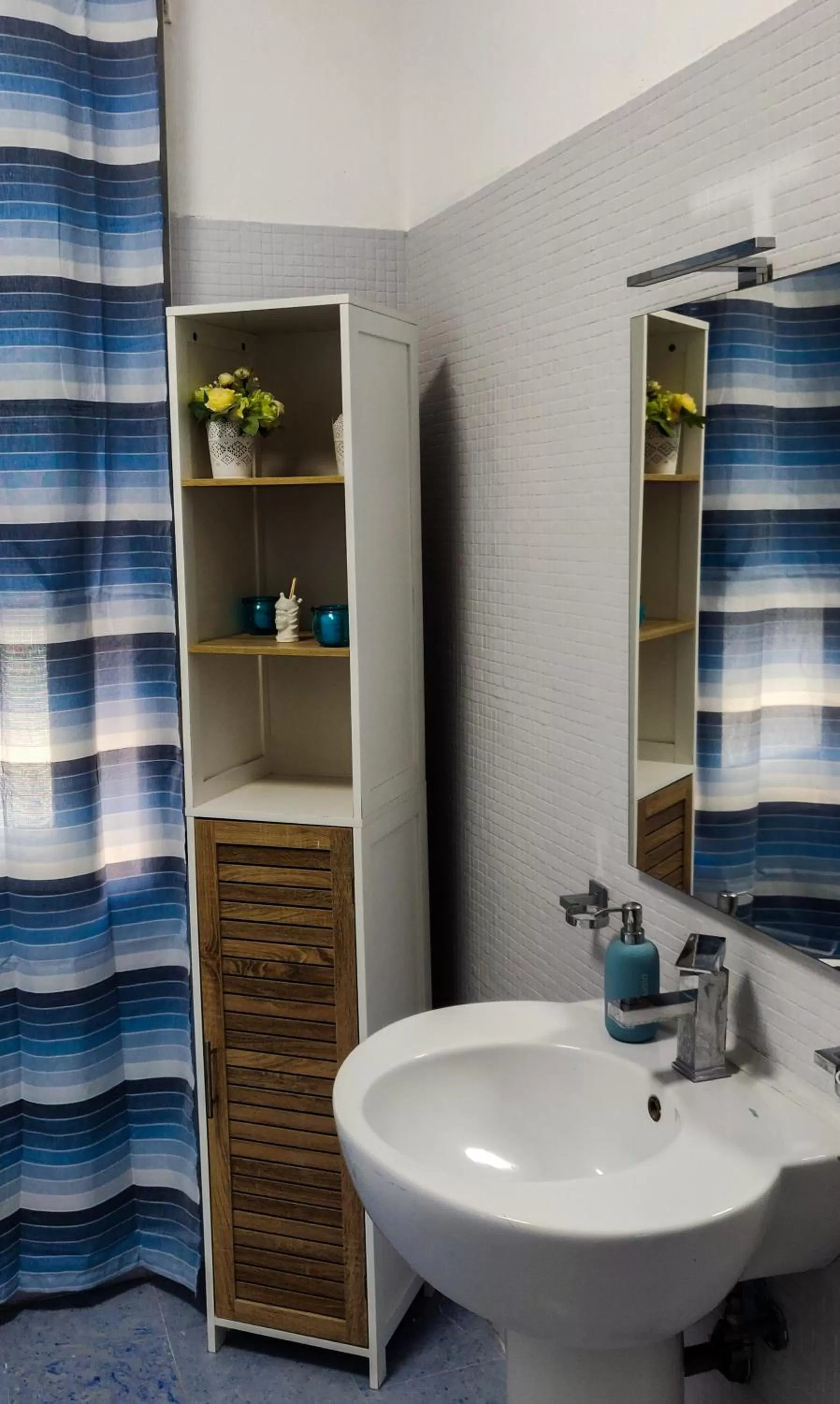 Bathroom in Ament's B&B