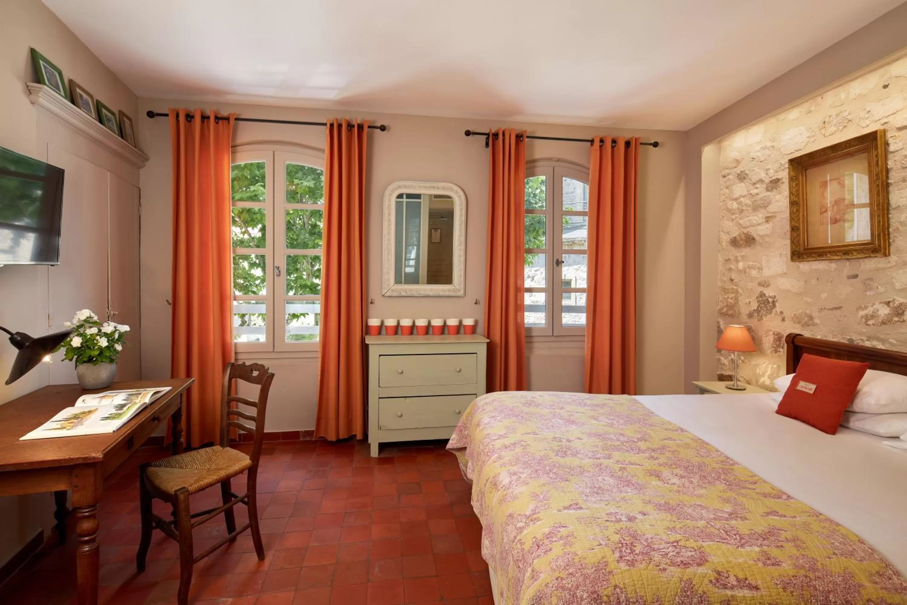 Bedroom, Bed in Hotel De L'Atelier