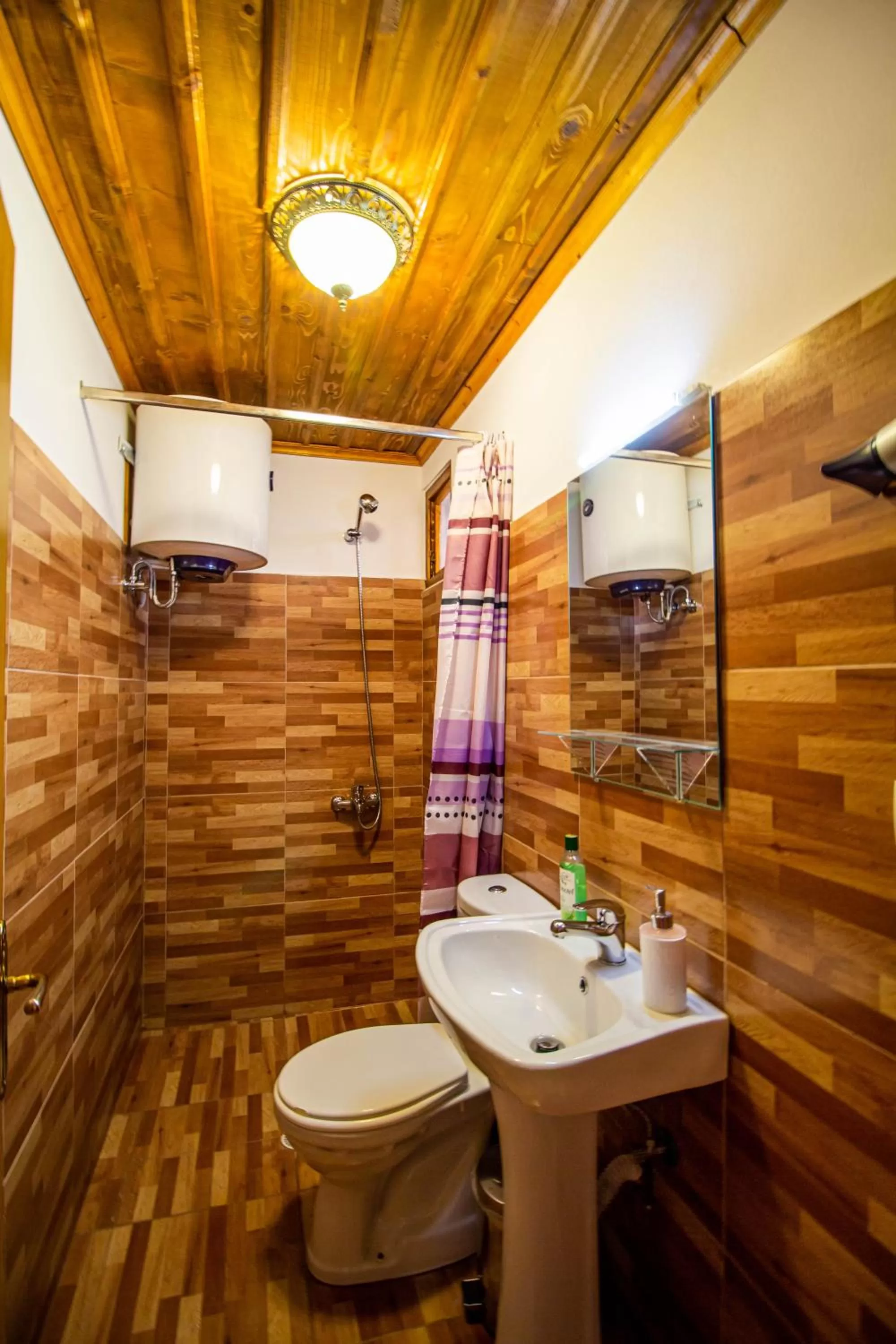 Bathroom in Hotel Bebej Tradicional