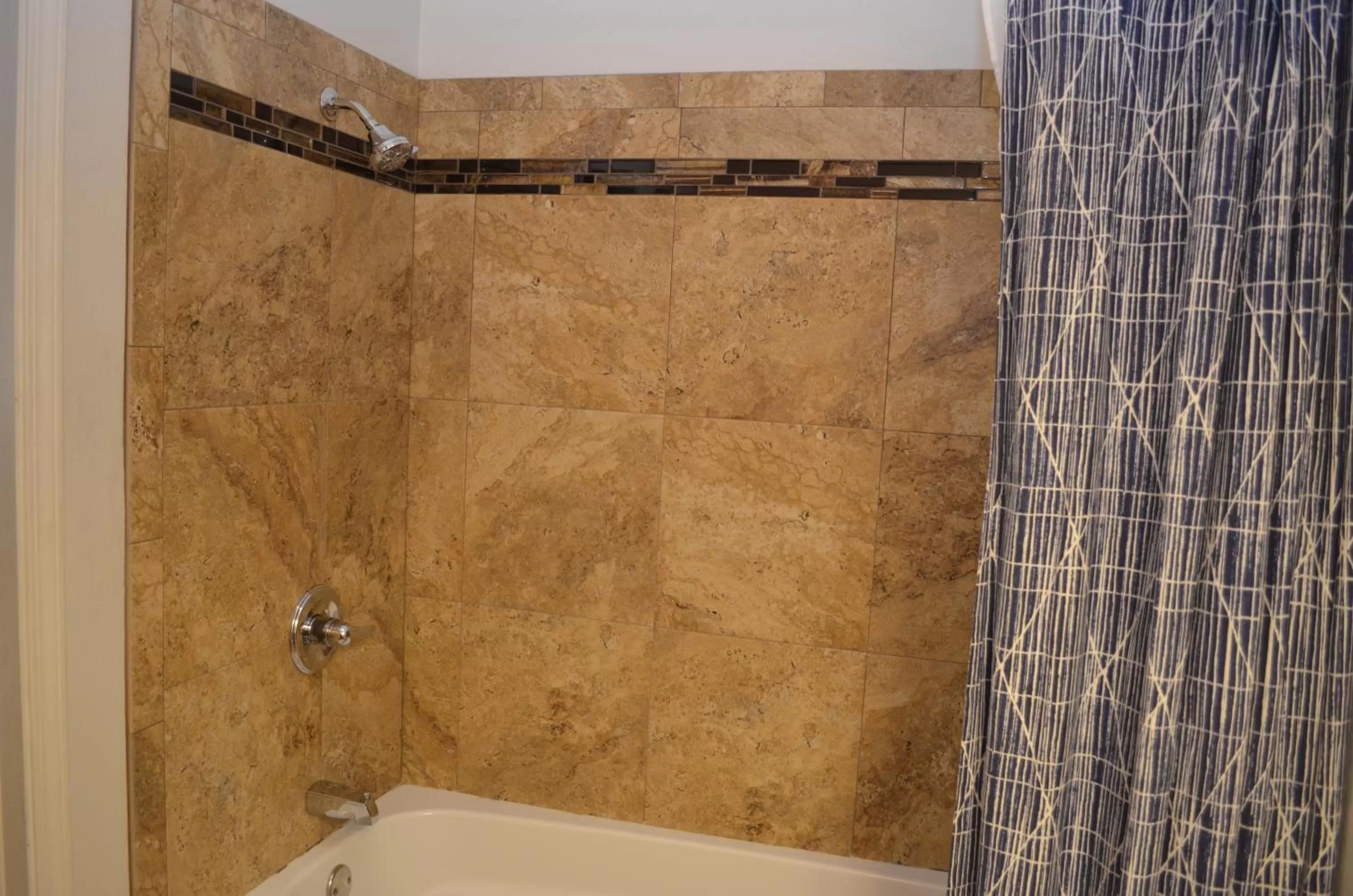 Bathroom in The Ouray Main Street Inn