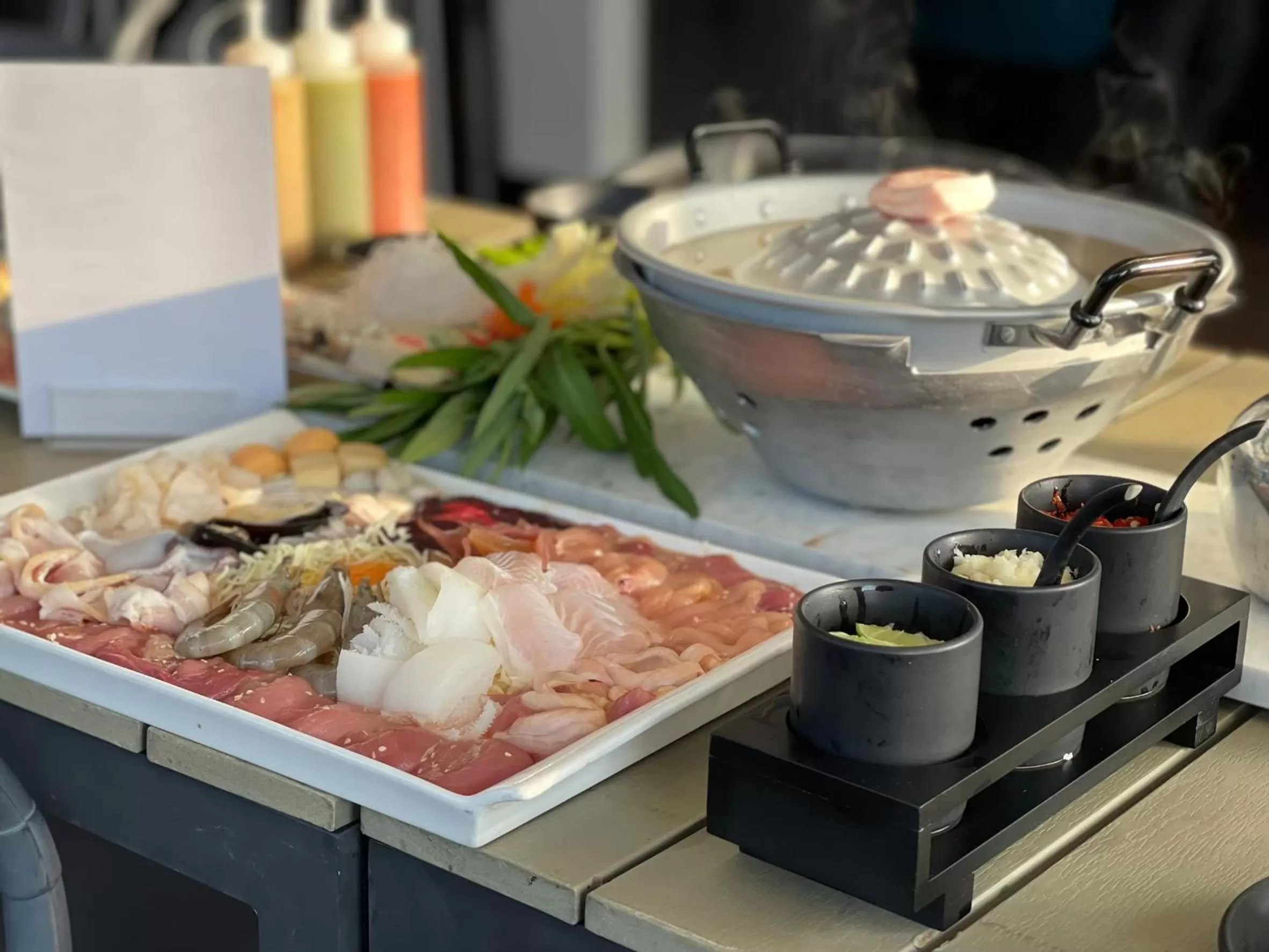 Restaurant/places to eat in The Riche Boutique Hotel Don Mueang Airport