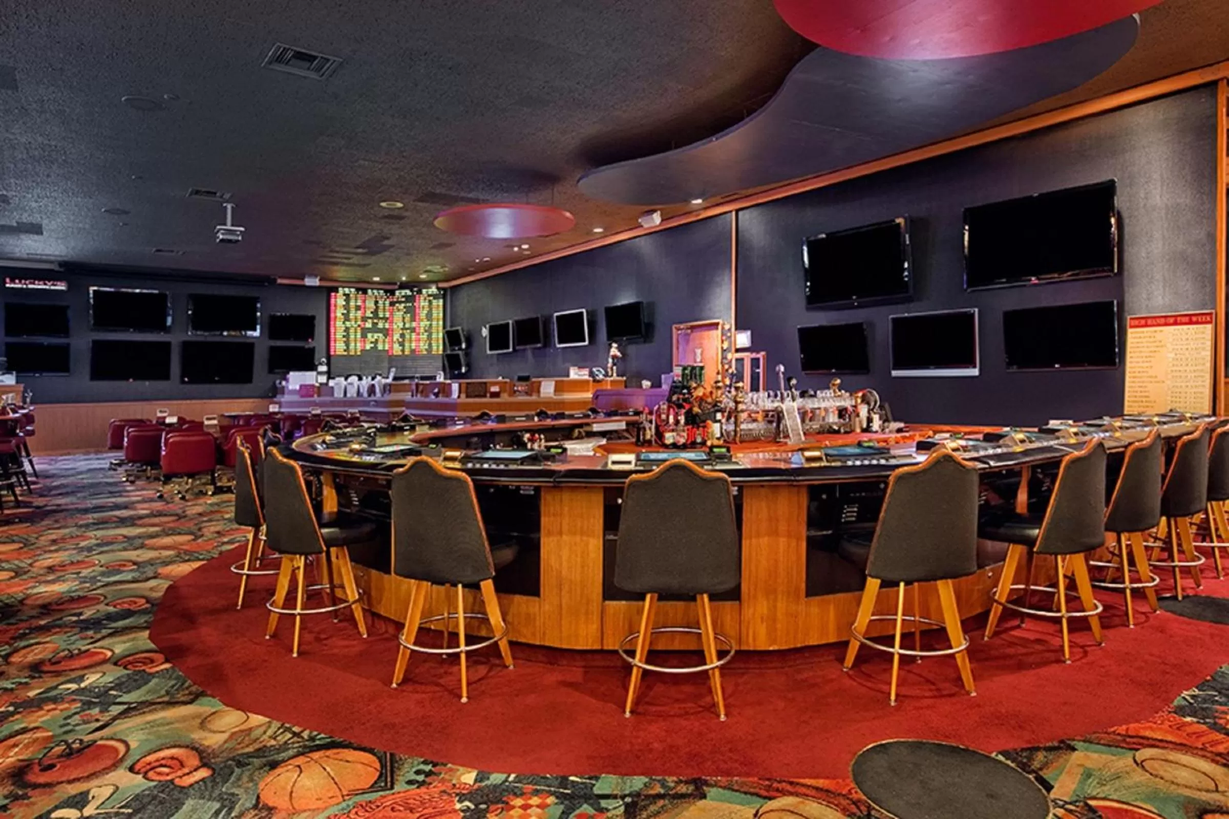 Lounge or bar in Maverick Hotel and Casino by Red Lion Hotels