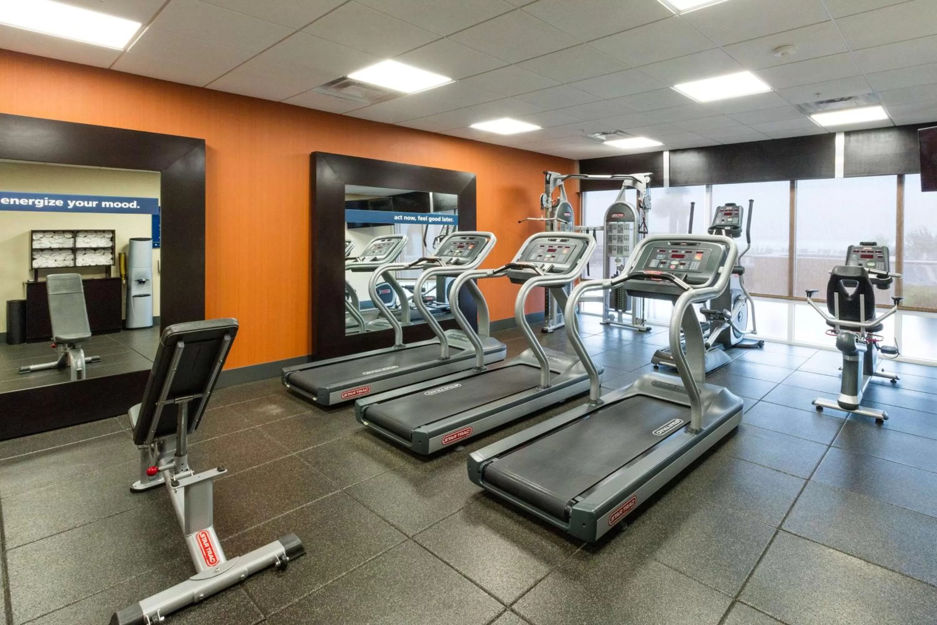 Fitness centre/facilities in Hampton Inn Daytona Beach/Beachfront