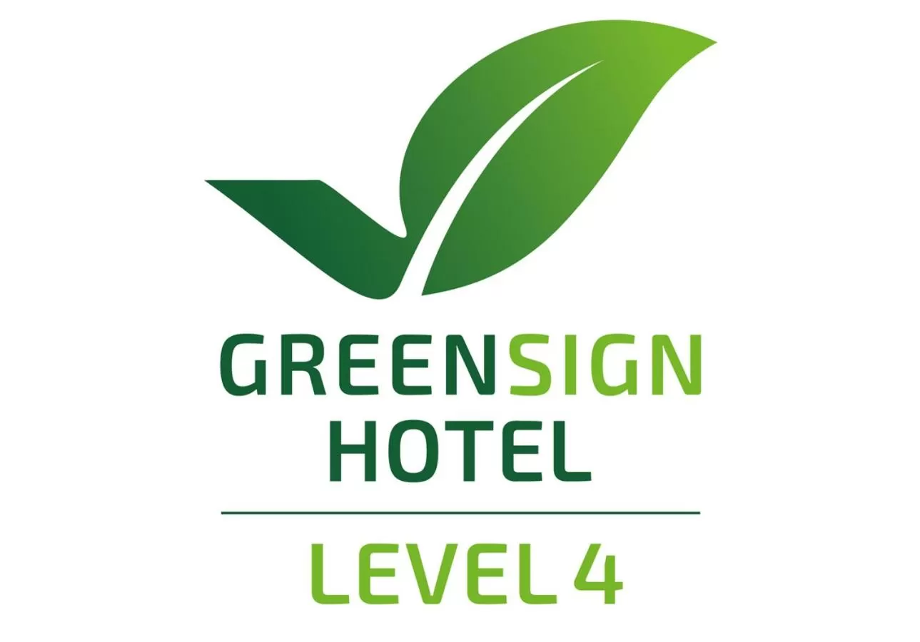 Property building in Hotel einsmehr