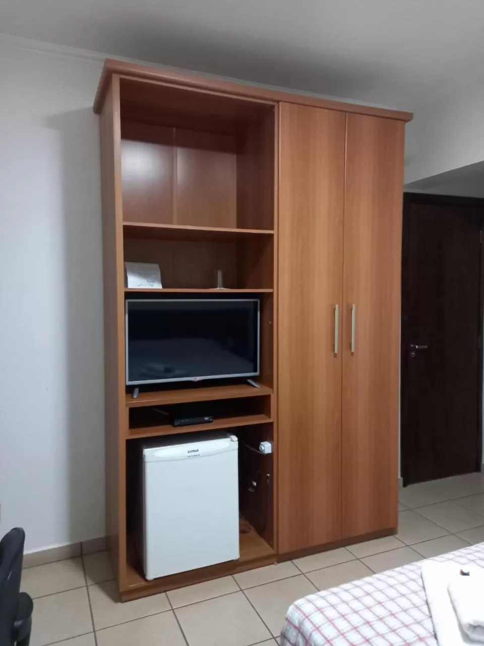 TV and multimedia, Bed in Hotel Flat Alameda