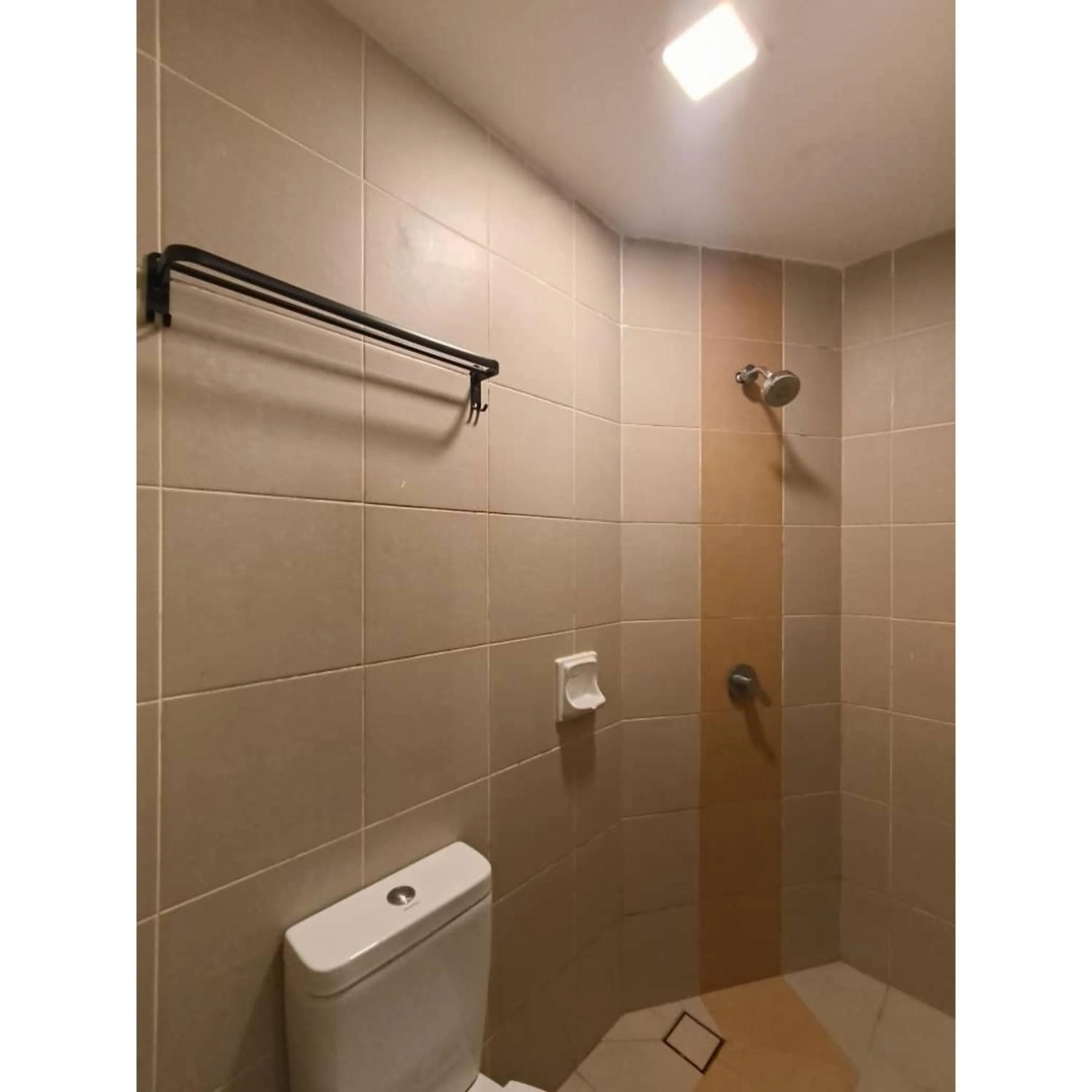 Bathroom in Sandpiper Hotel Kuala Lumpur