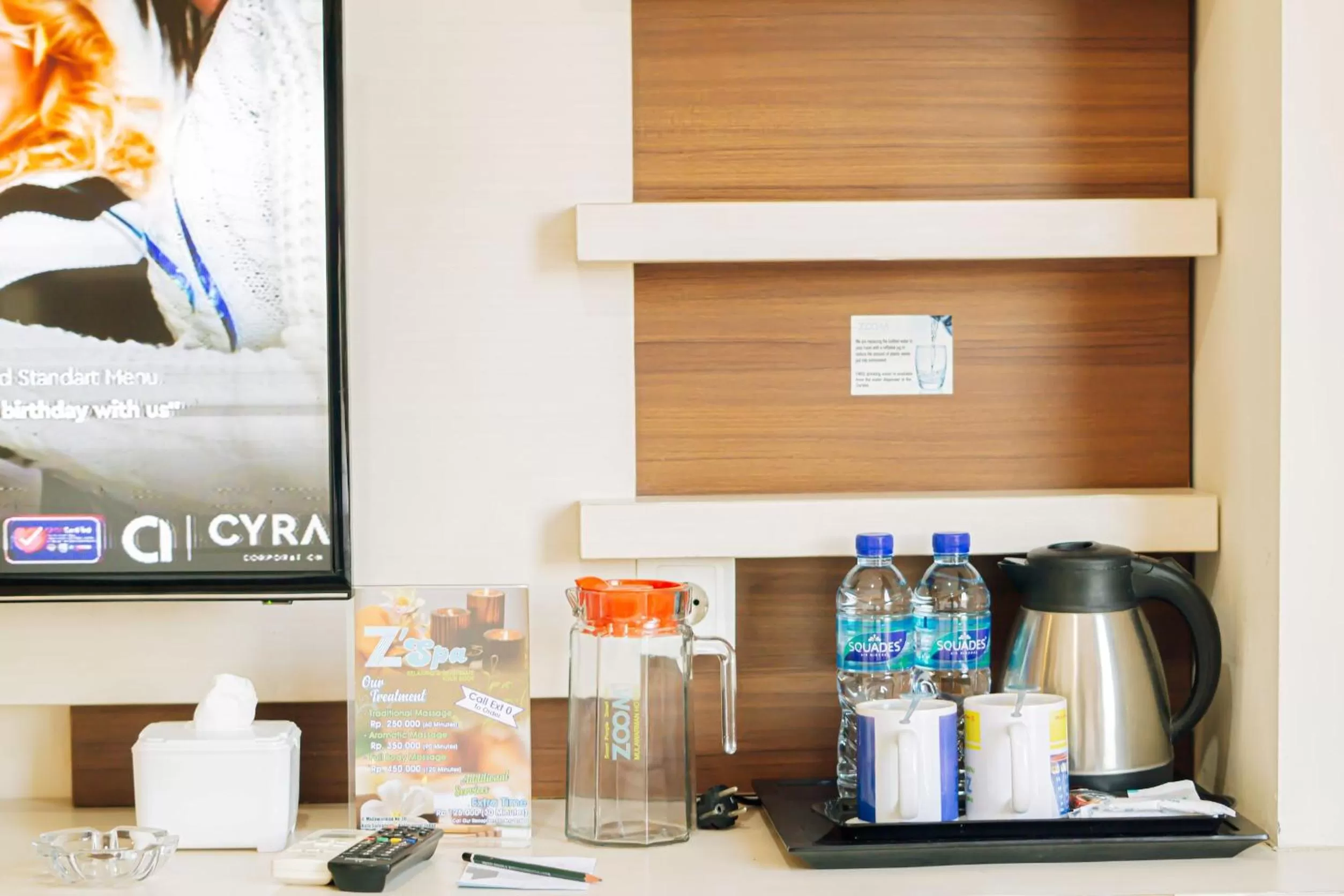 Coffee/tea facilities in Zoom Hotel Mulawarman