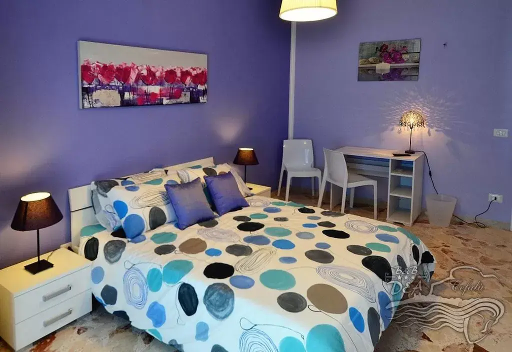 Double Room with Balcony in B&B DEA Double Room with Balcony in B&B DEA