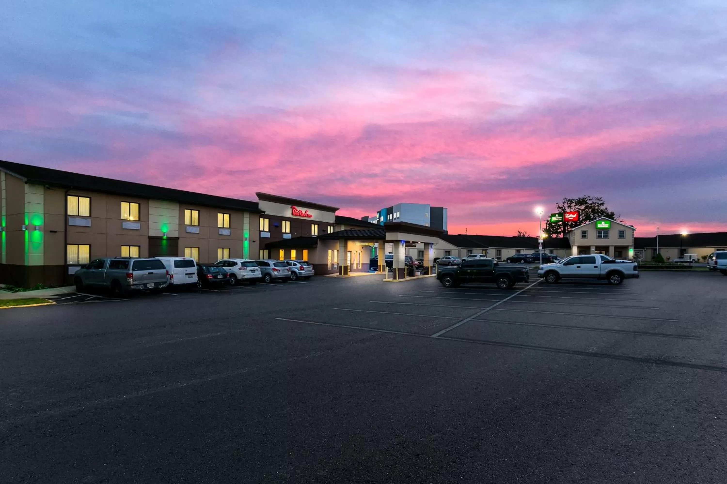 Property building in Red Roof Inn Denver
