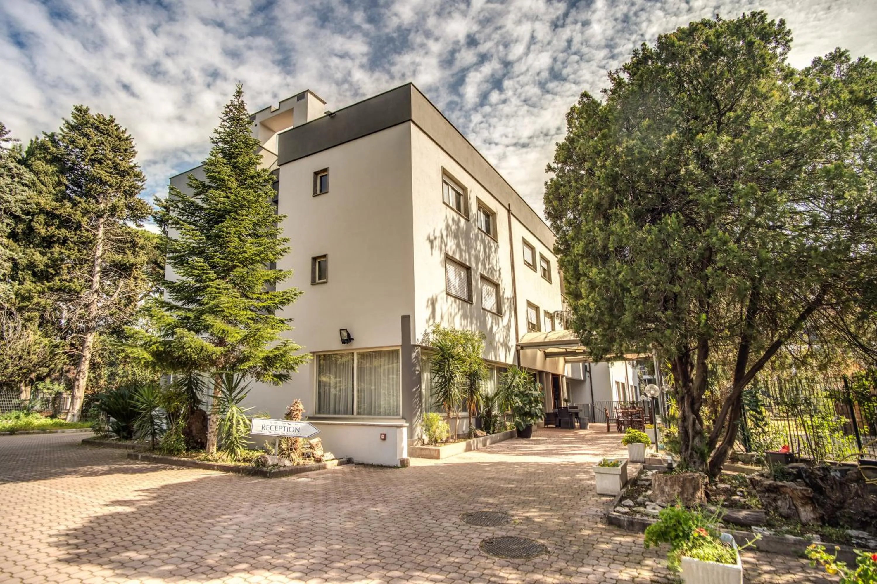 Property building in Scheppers Hotel