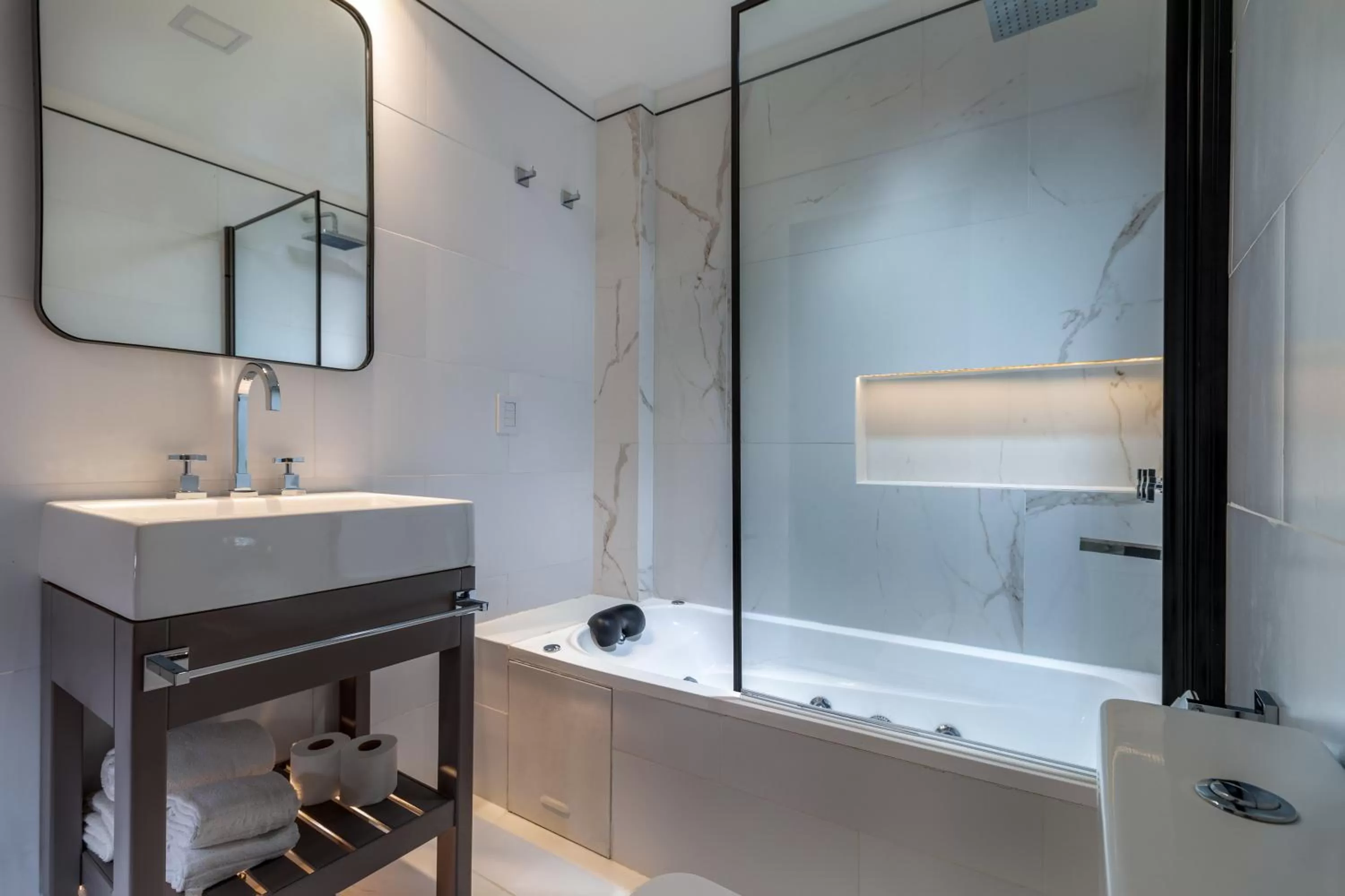 Hot Tub in Up Congreso Hotel