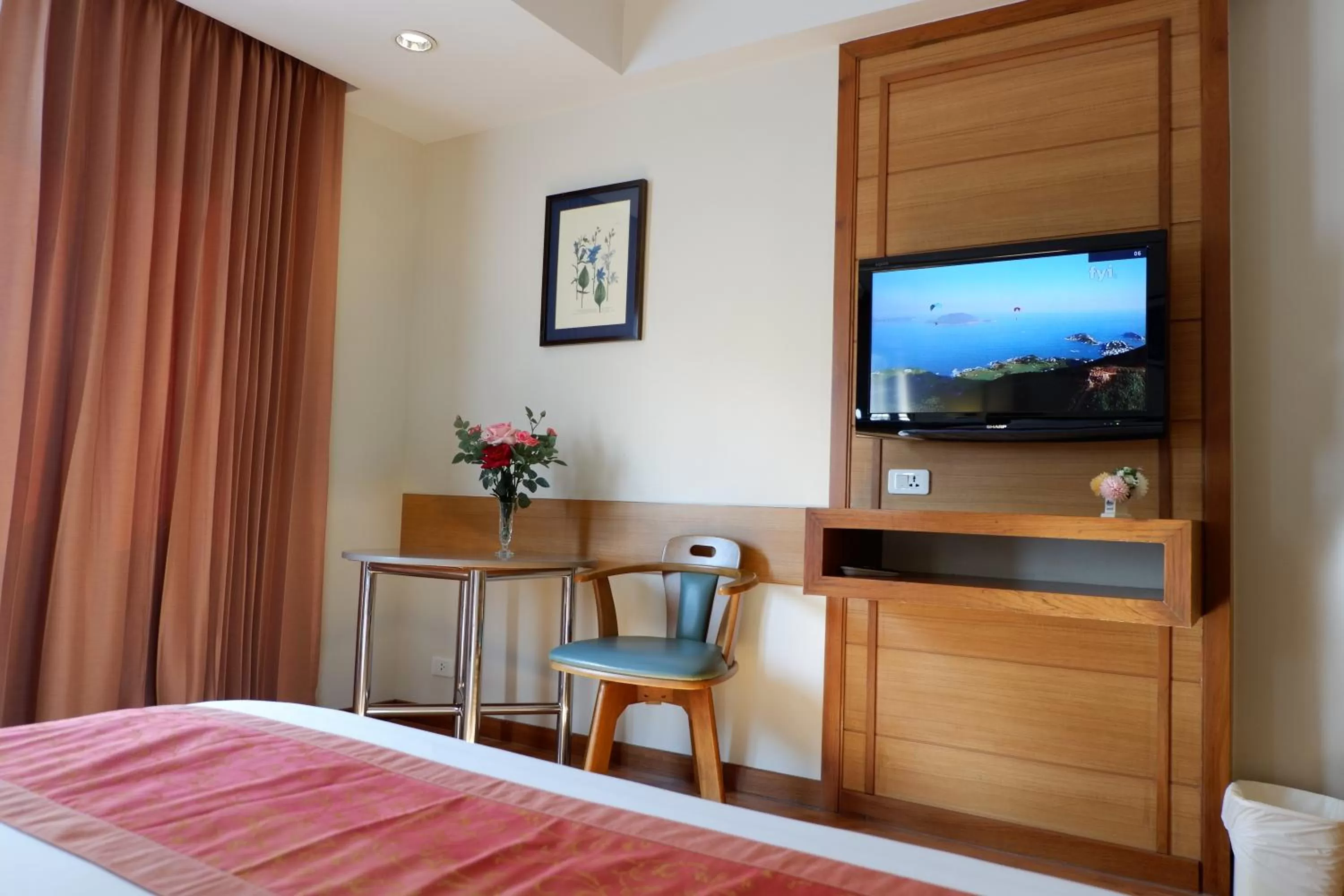 TV/Entertainment Center in Dynasty Inn