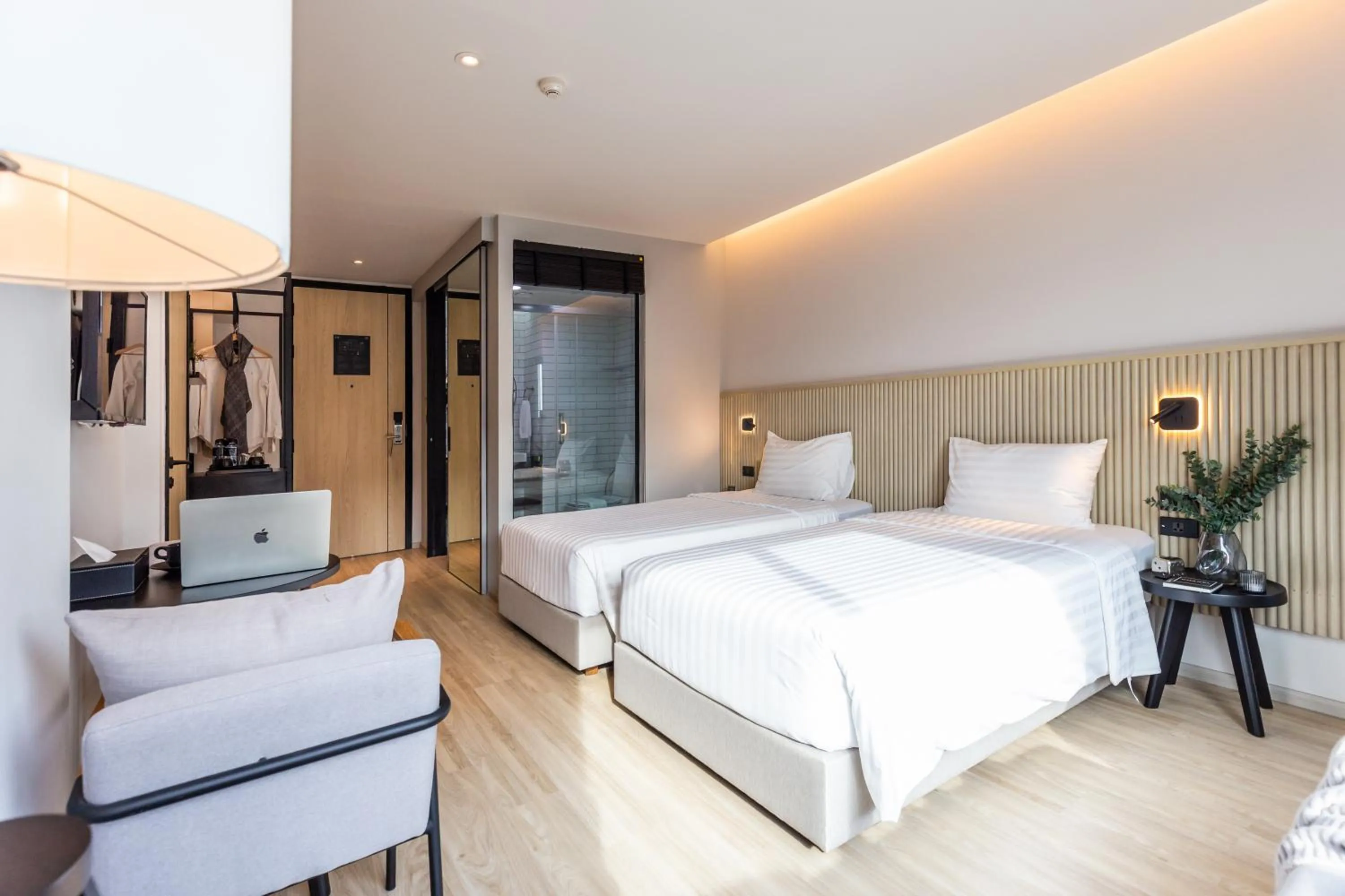 Bed in Mii Hotel Srinakarin