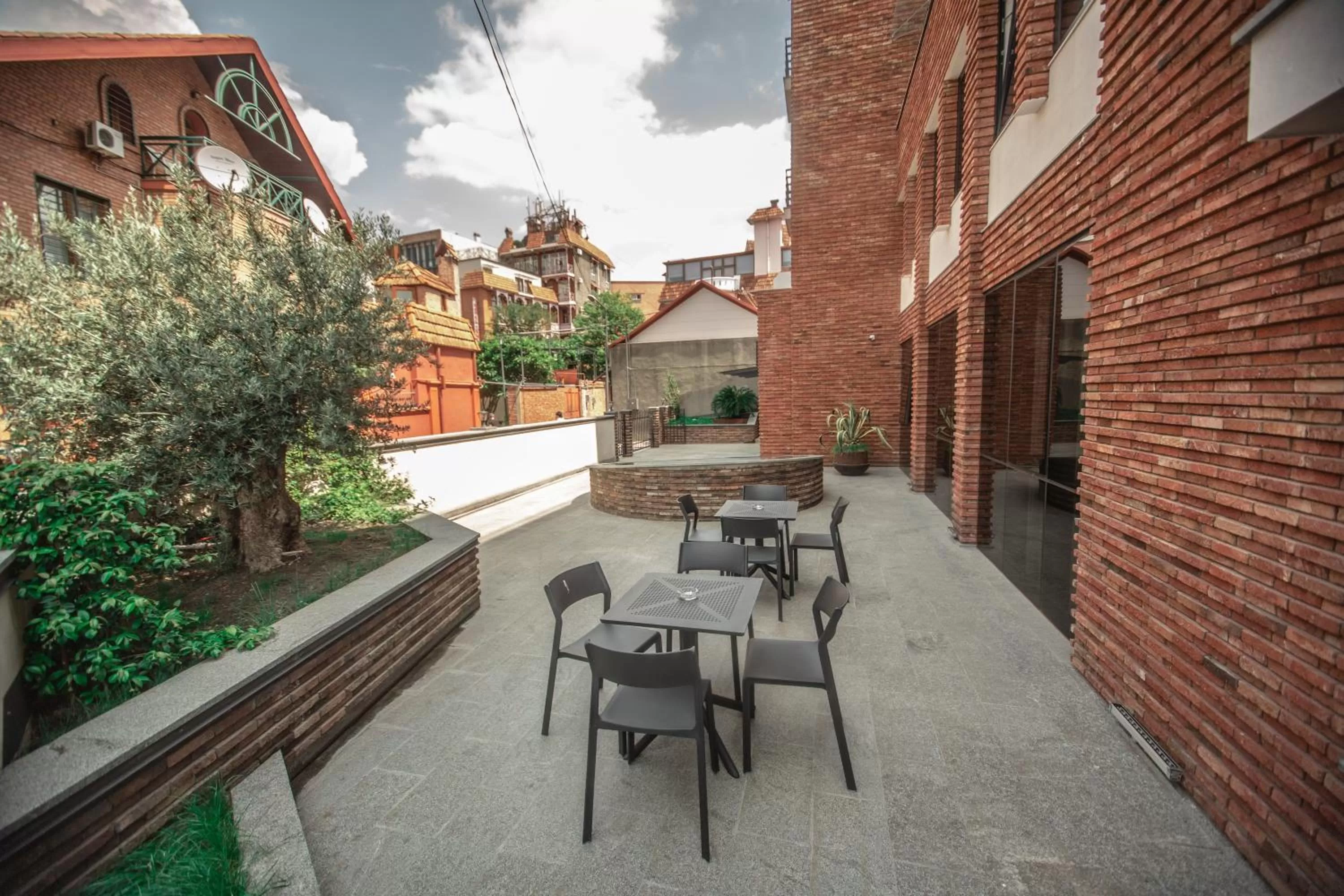 Property building in Hotel Banovani