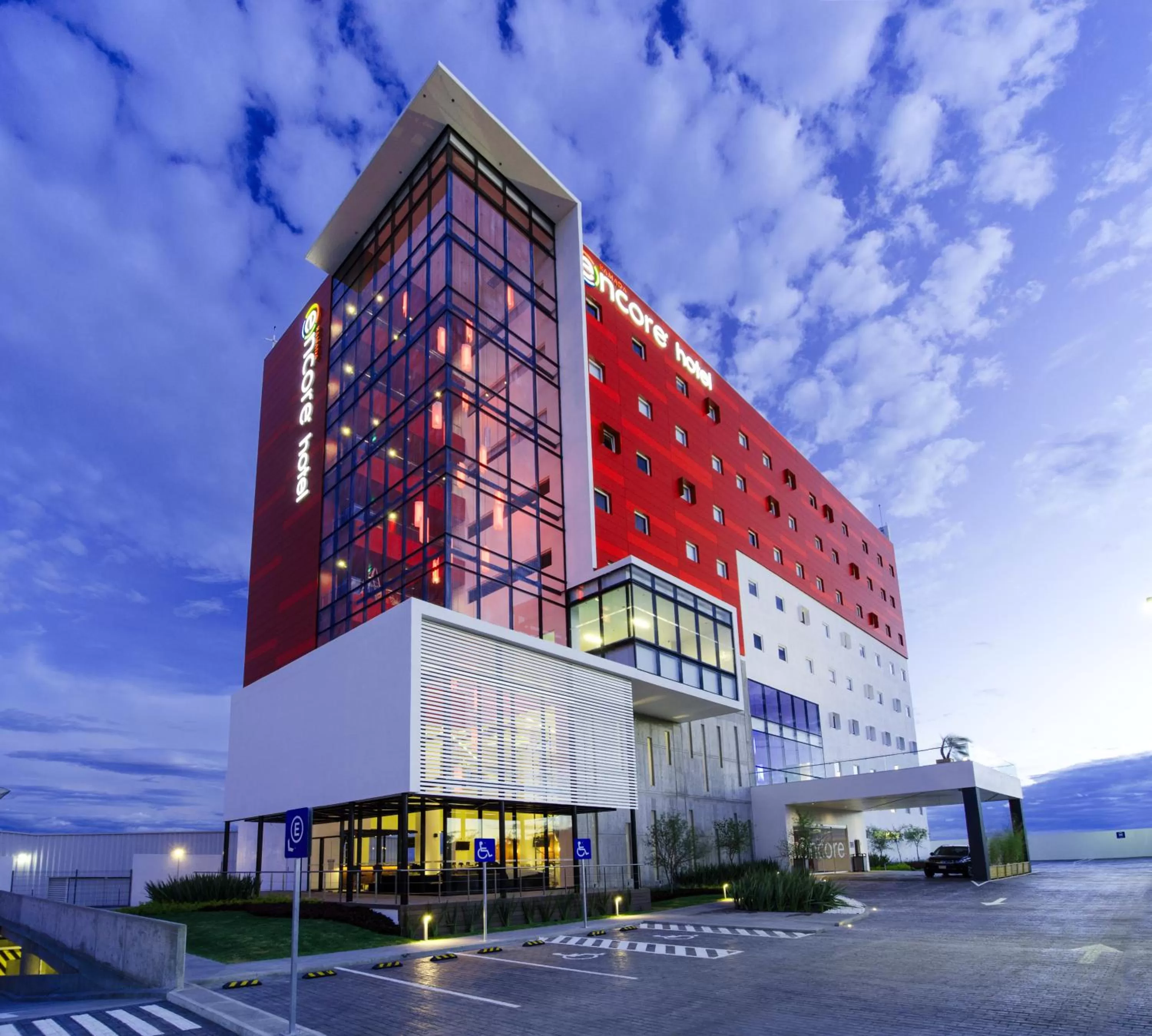 Property building in Ramada Encore by Wyndham San Luis Potosi