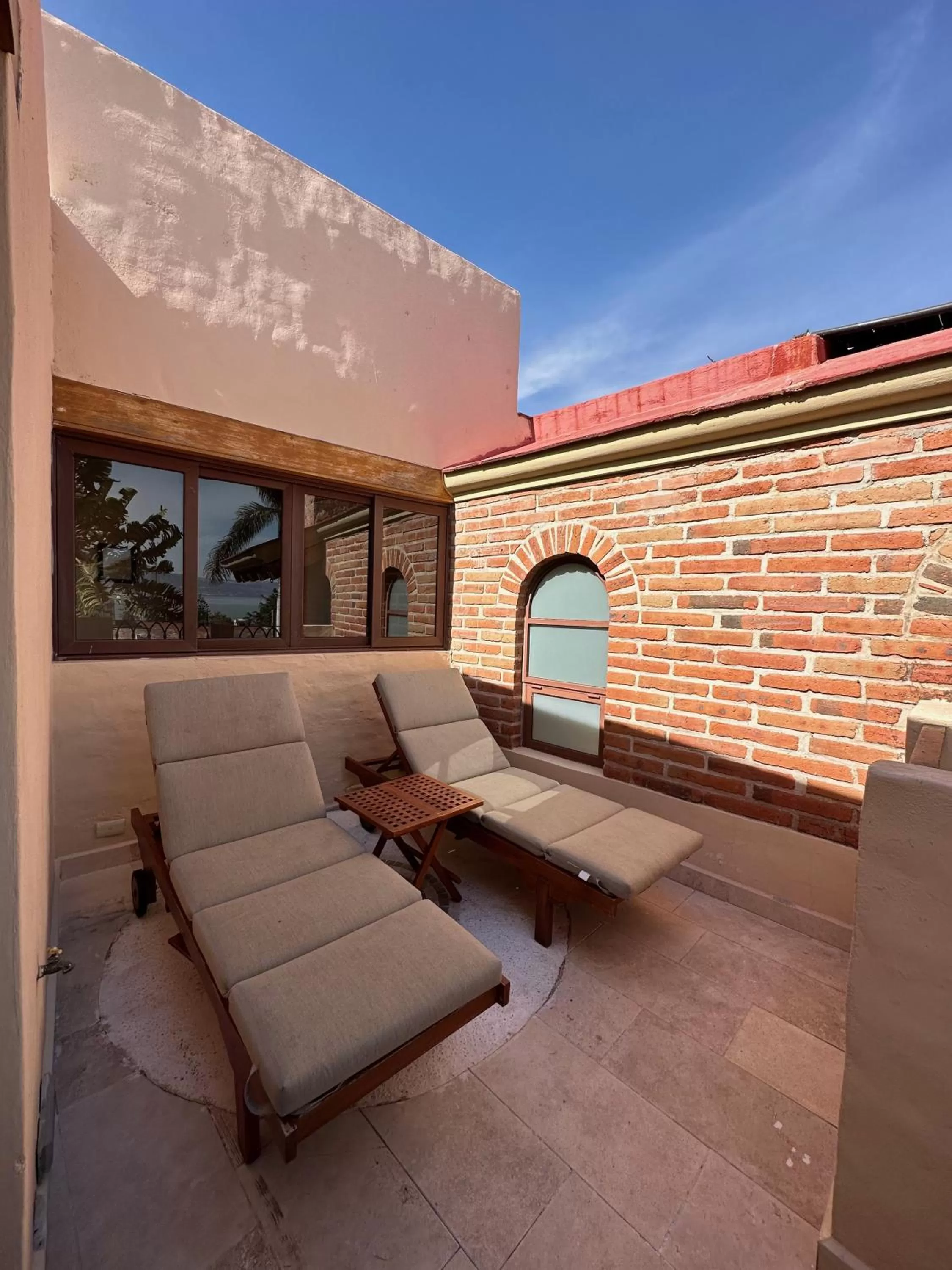 Hotel Lindo Ajijic Bed & Breakfast