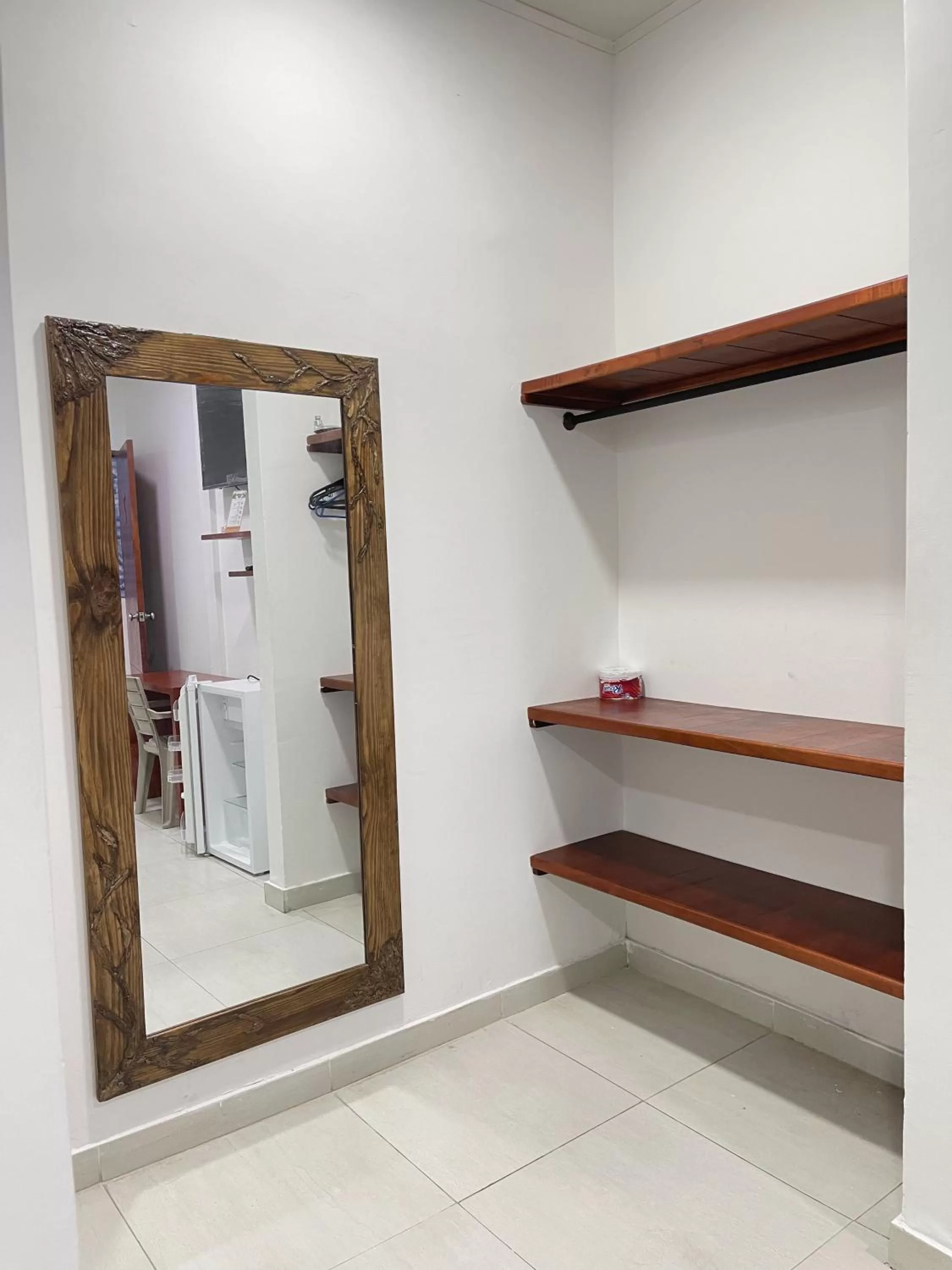 wardrobe, Bathroom in Apartahotel Caribe Diez