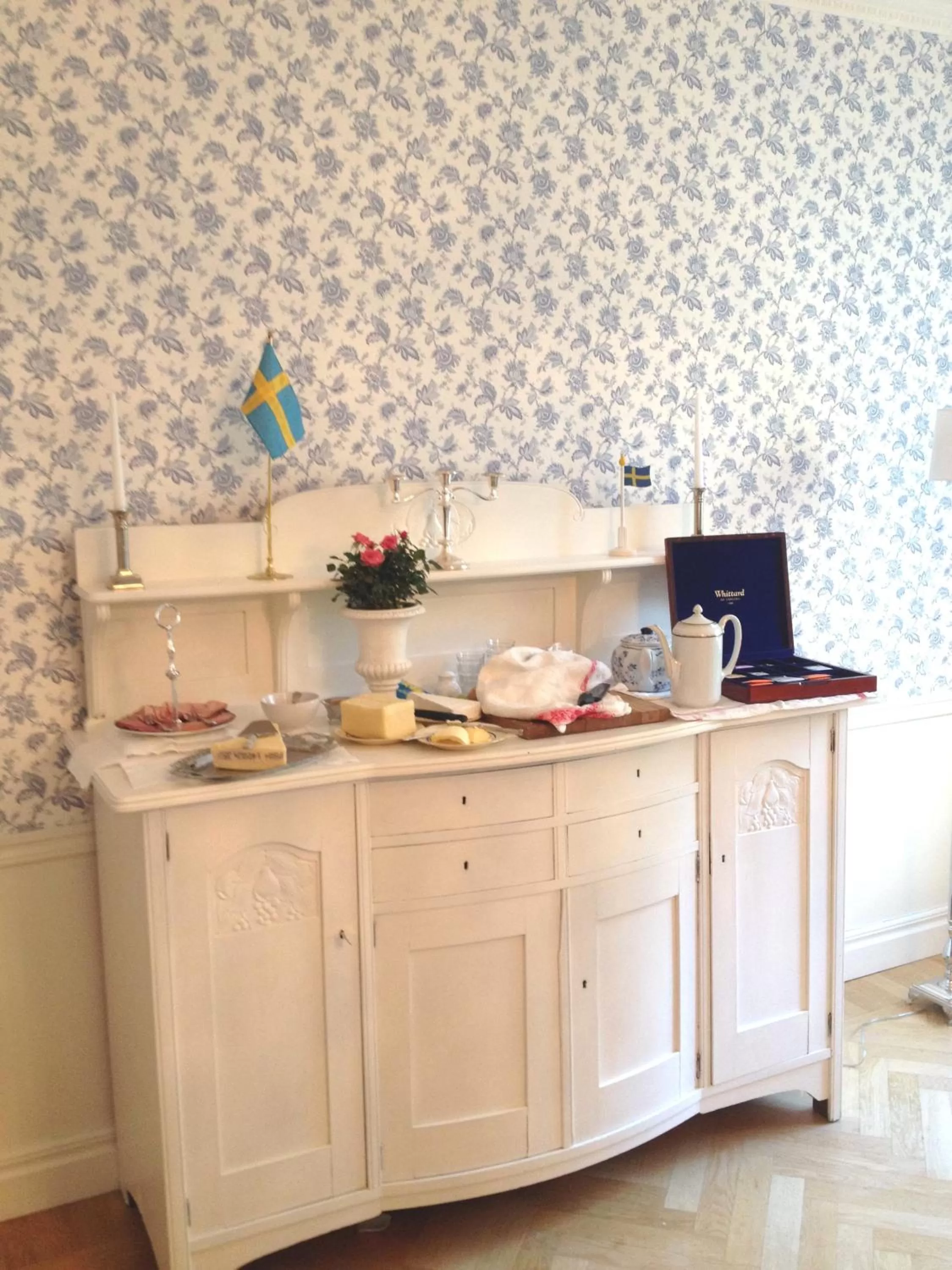 Continental breakfast in Villa Granvik