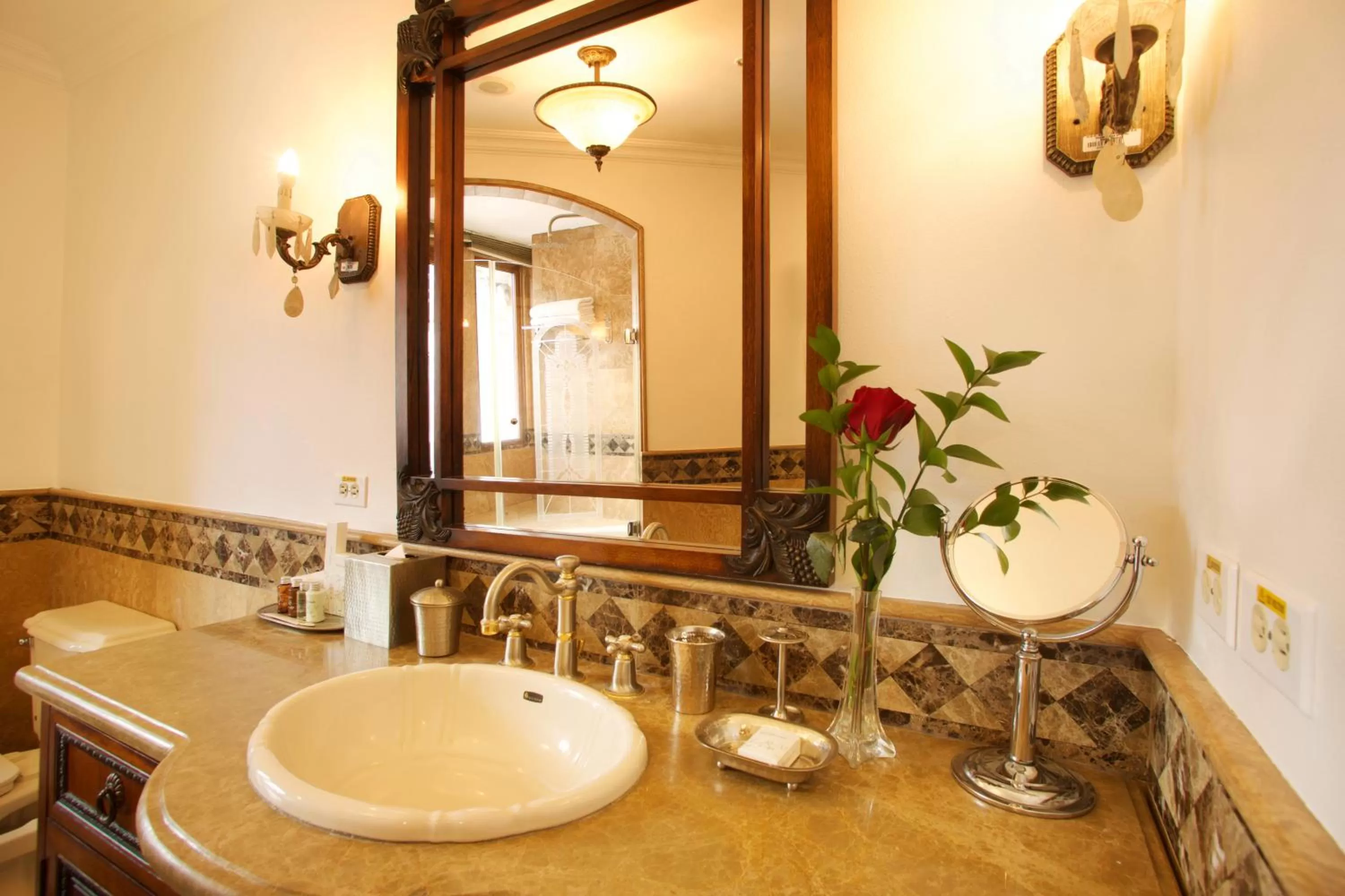Bathroom in Plaza Grande Hotel