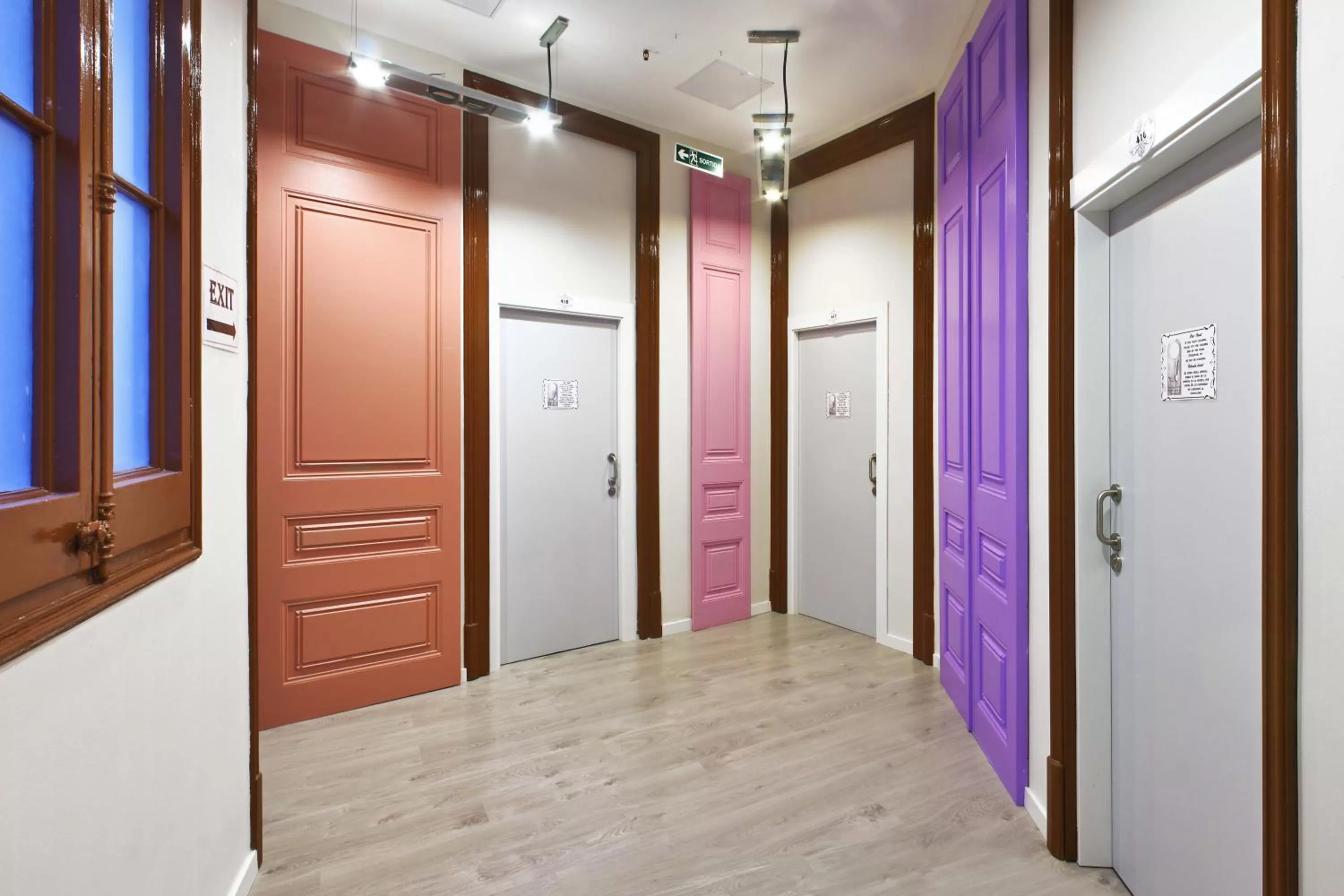 Decorative detail in Hotel Ginebra