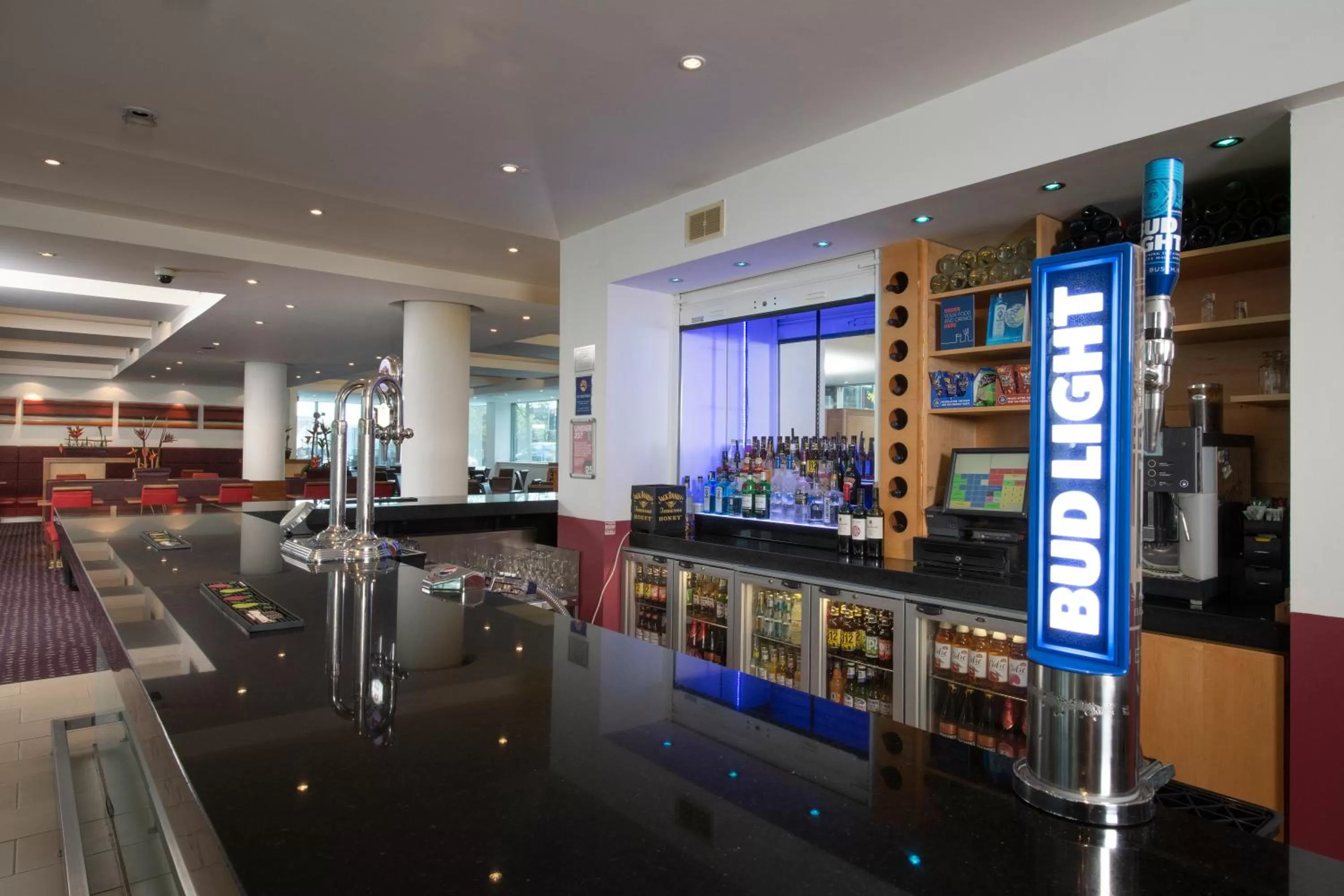 Lounge or bar in Holiday Inn Express Newcastle City Centre by IHG