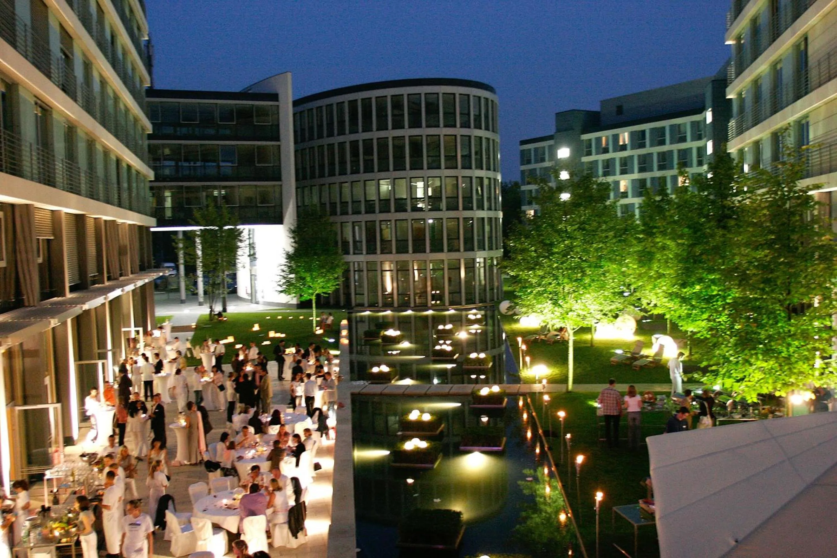Garden in Radisson Blu Hotel Köln