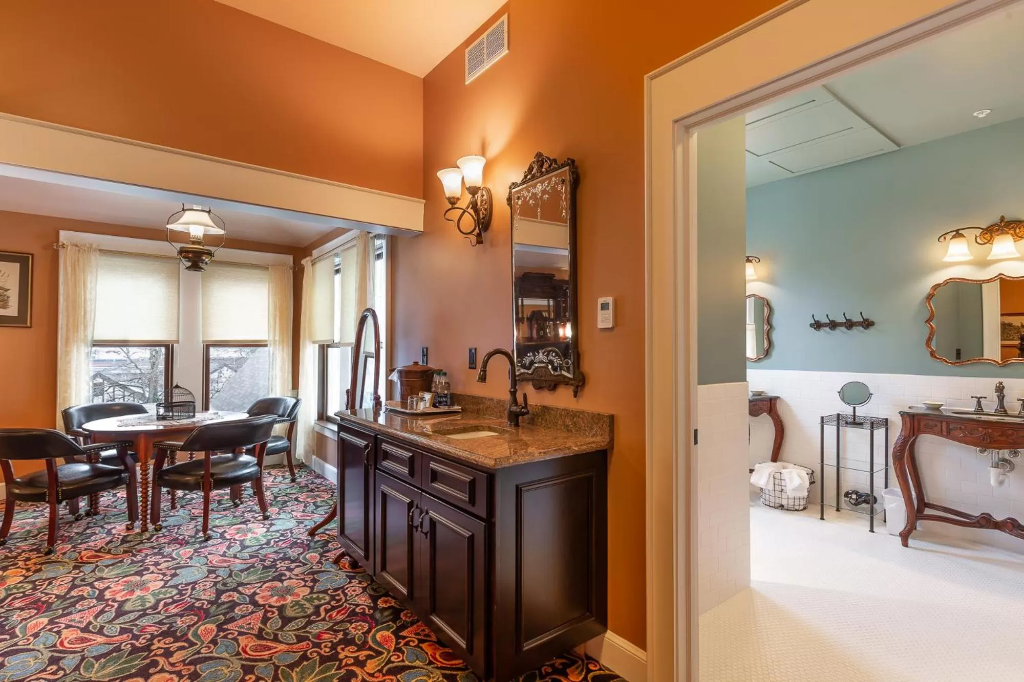 Kitchen or kitchenette in Steele Mansion Inn & Gathering Hub