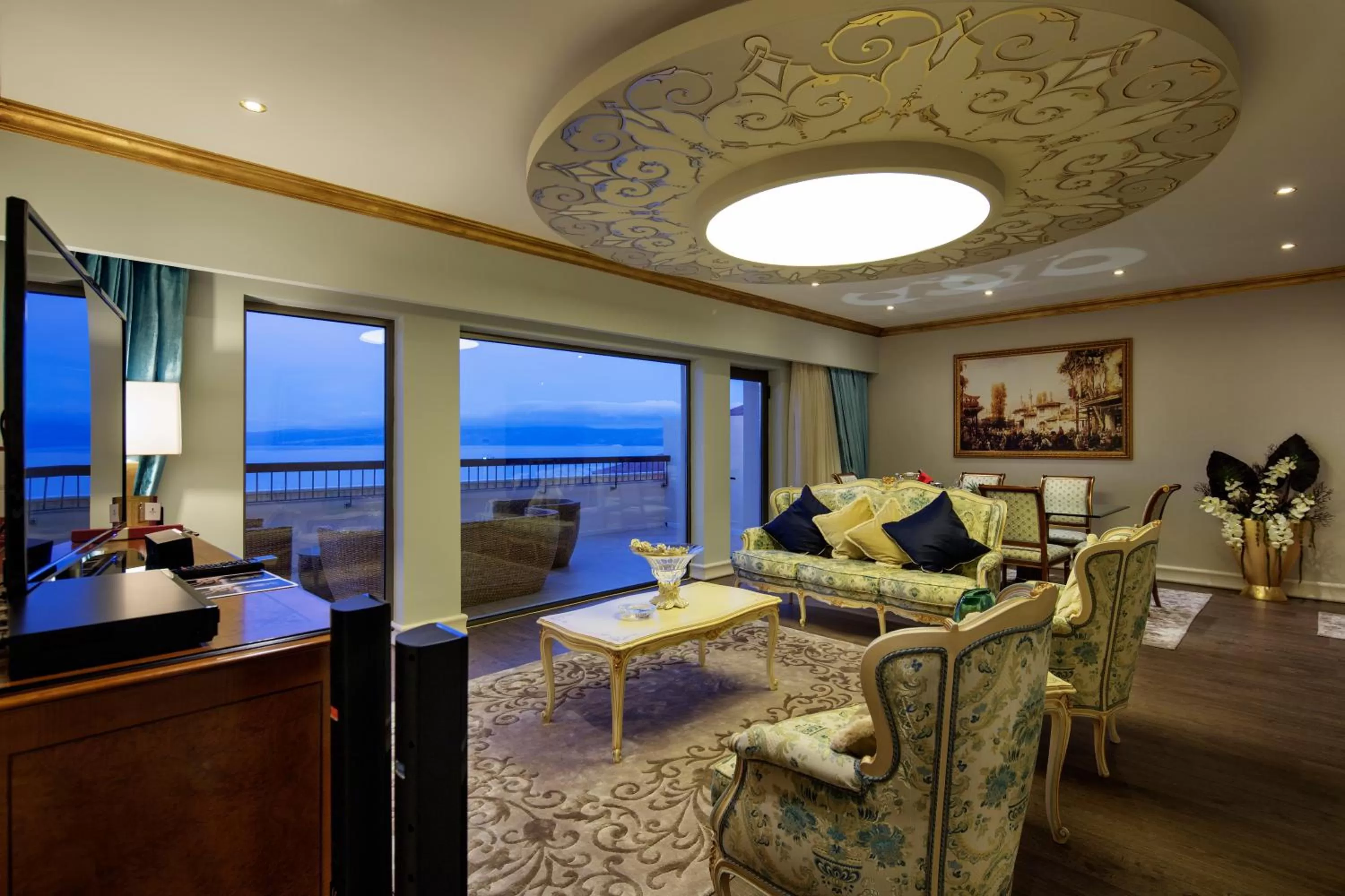 Seating area in Royal Teos Thermal Resort Clinic & Spa - Halal Hotel