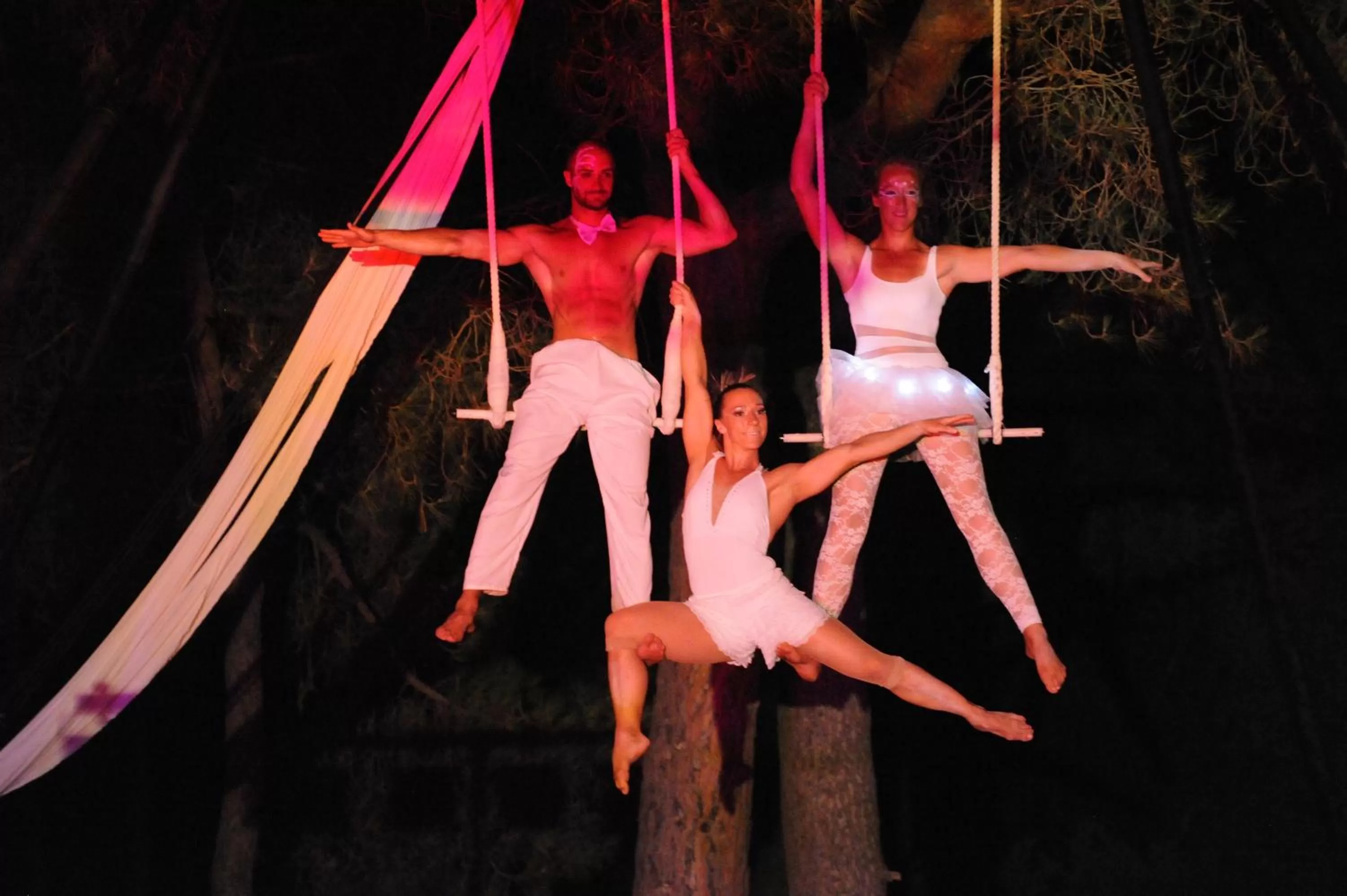 group of guests in Hotel Club Le Plein Sud Vacances Bleues
