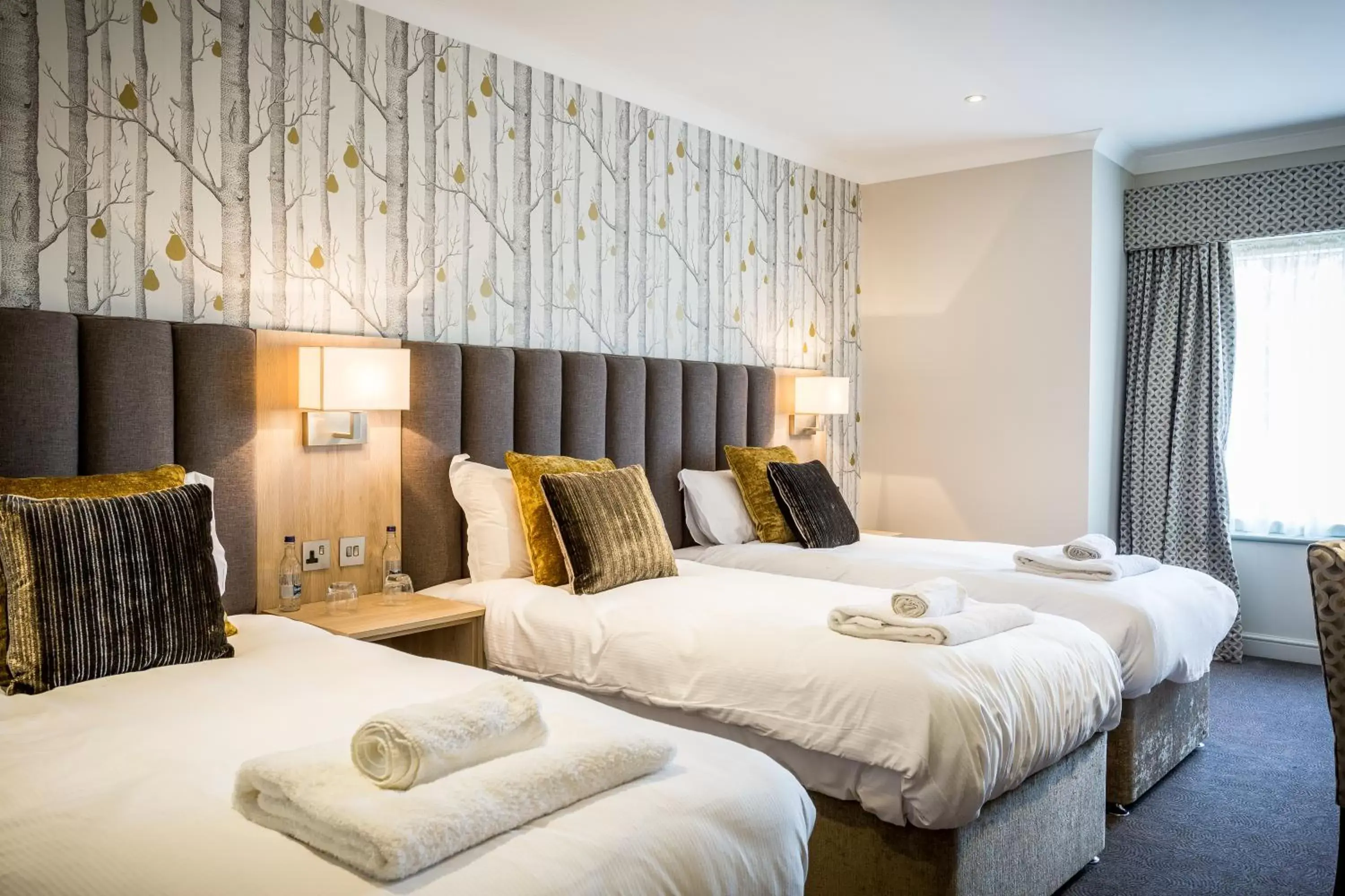 Triple Room with Private Bathroom in The Nottinghamshire Hotel & Golf Club Triple Room with Private Bathroom in The Nottinghamshire Hotel & Golf Club