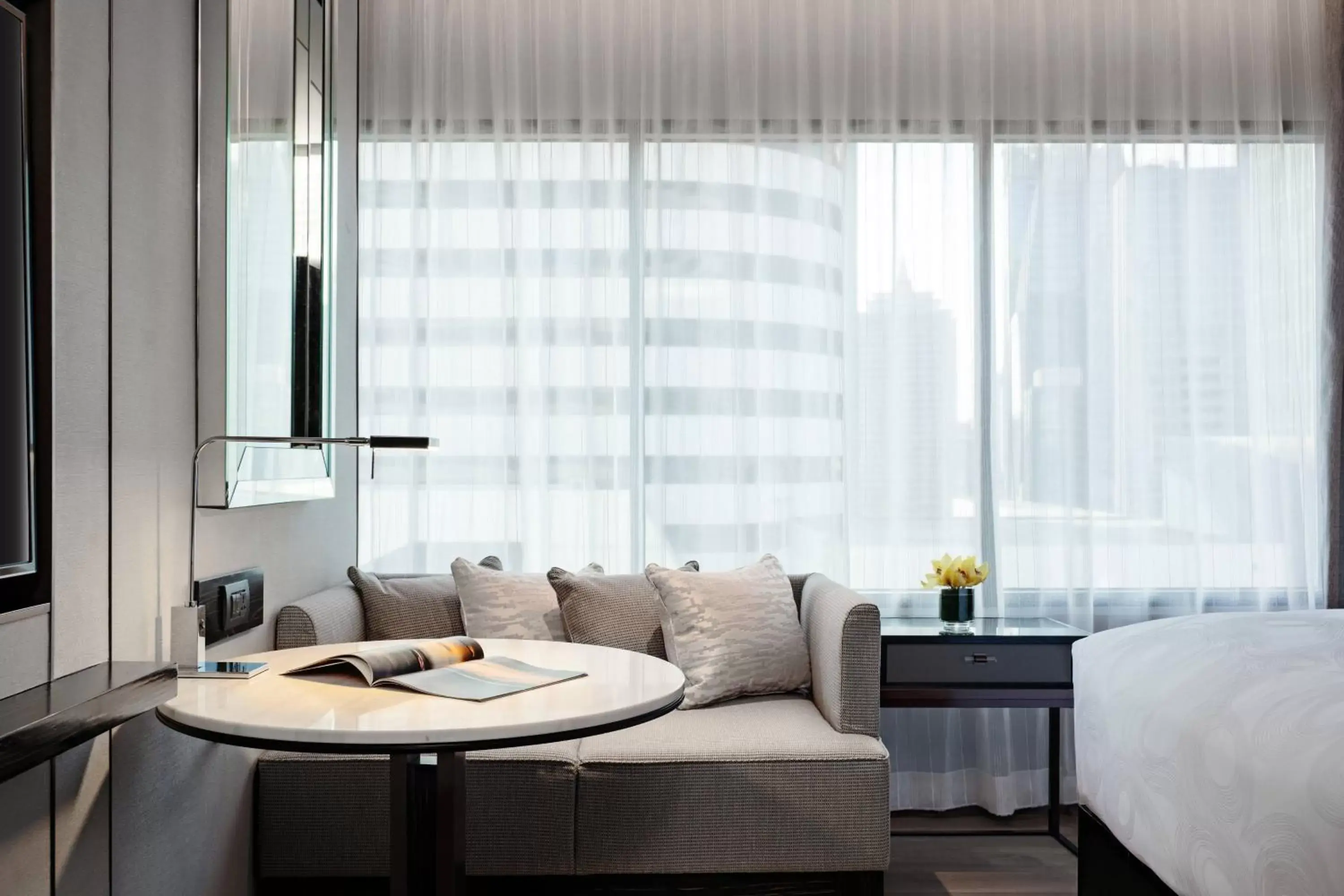 Deluxe King Room with City View in JW Marriott Hotel Bangkok Deluxe King Room with City View in JW Marriott Hotel Bangkok