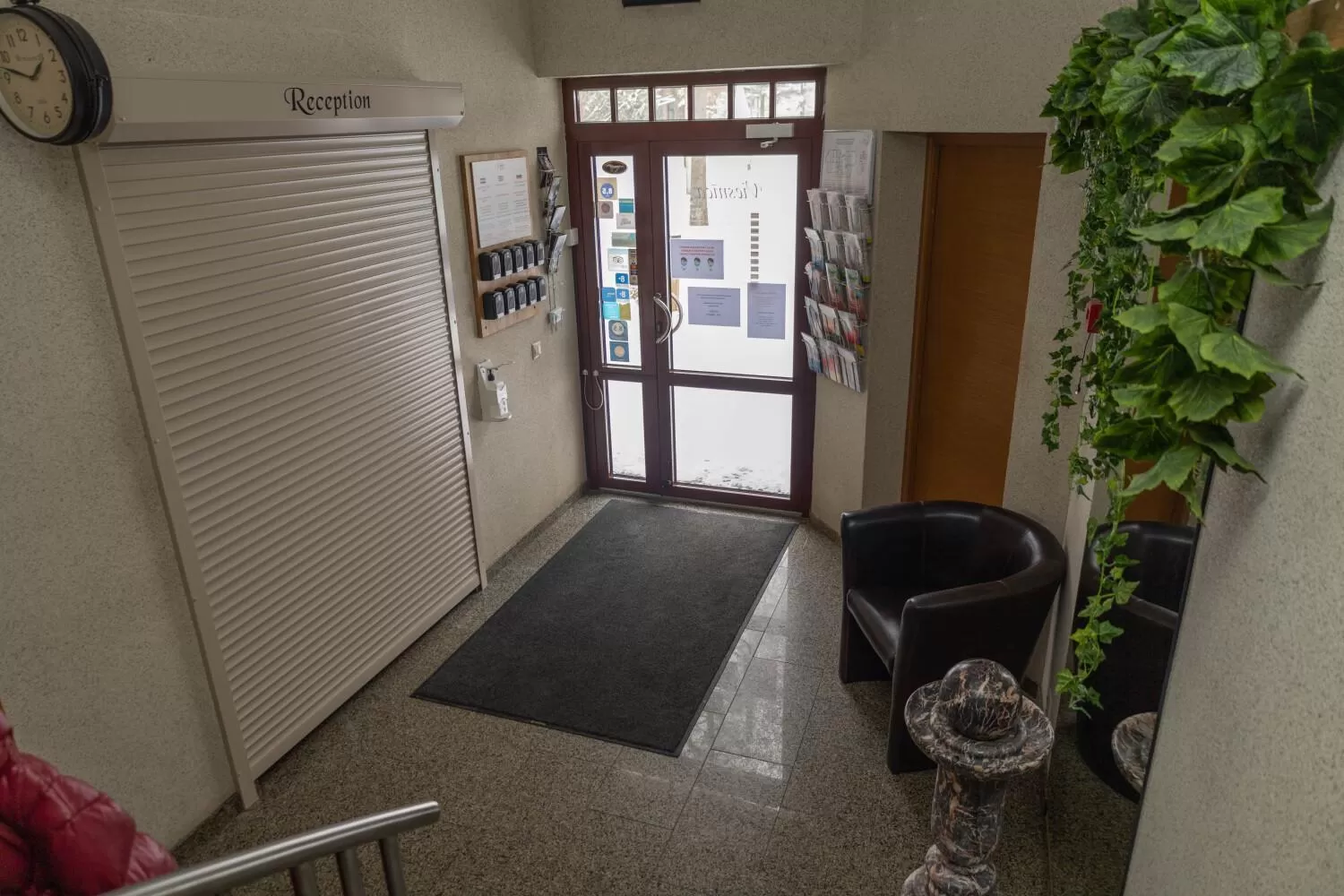 Lobby or reception in Hotel Pils with Self-Check in