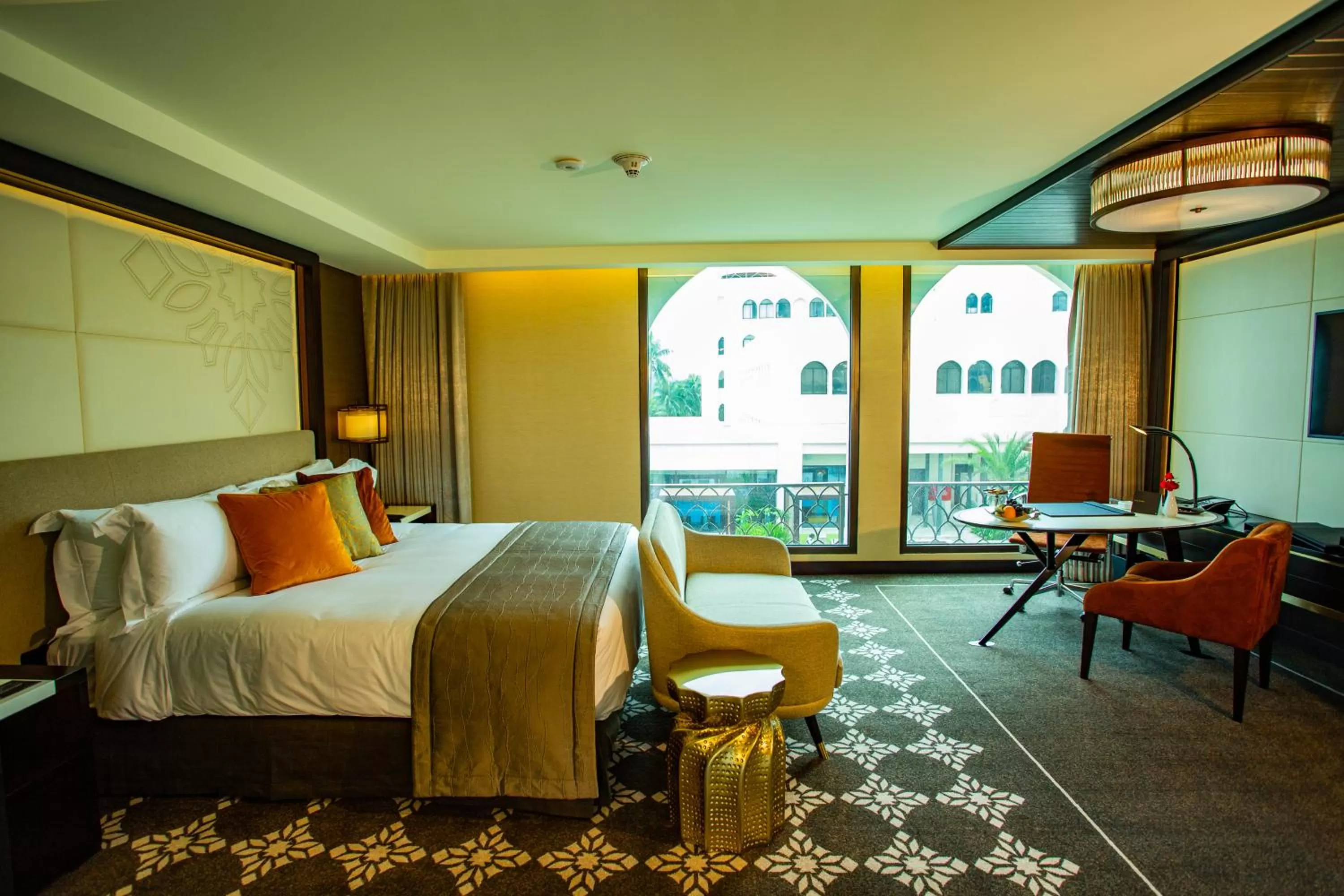 Photo of the whole room, Bed in InterContinental Dhaka by IHG