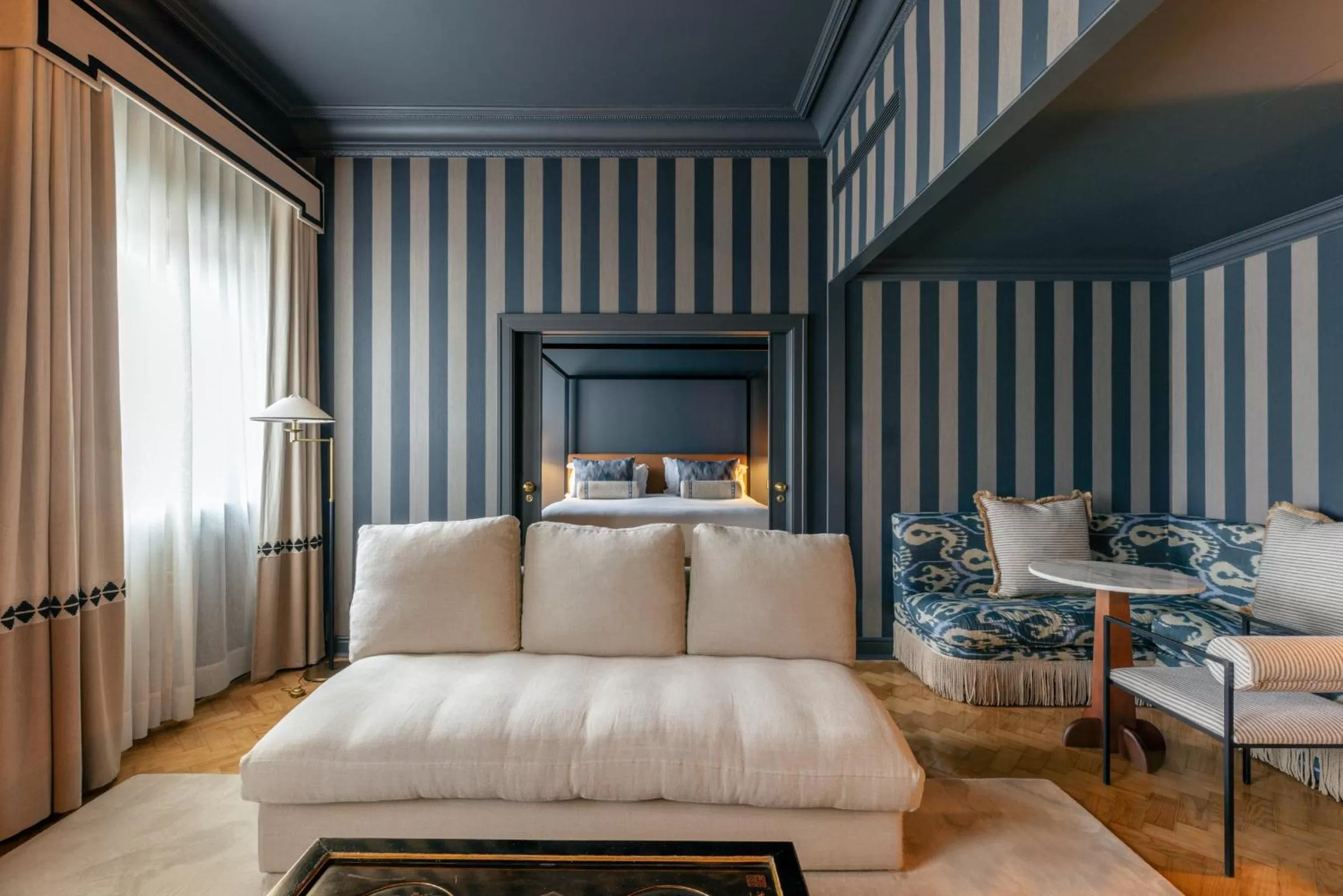 Living room, Bed in Hospes Infante Sagres Porto - Small Luxury Hotels Of The World