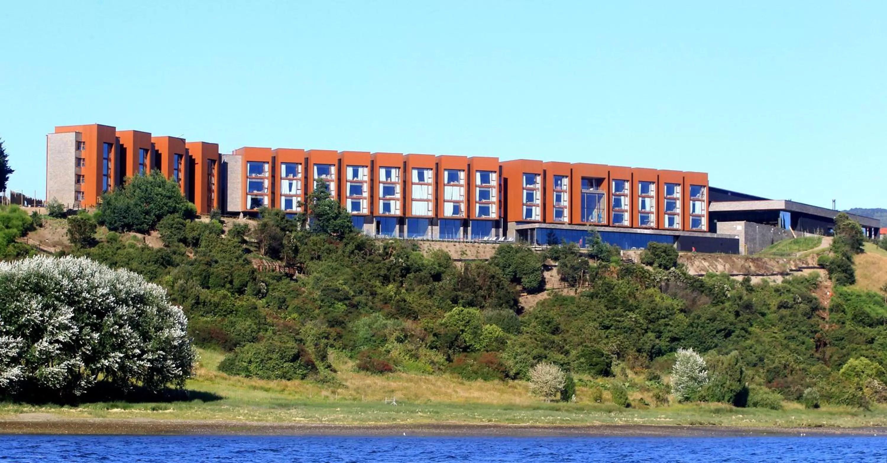 Facade/entrance in Enjoy Chiloé