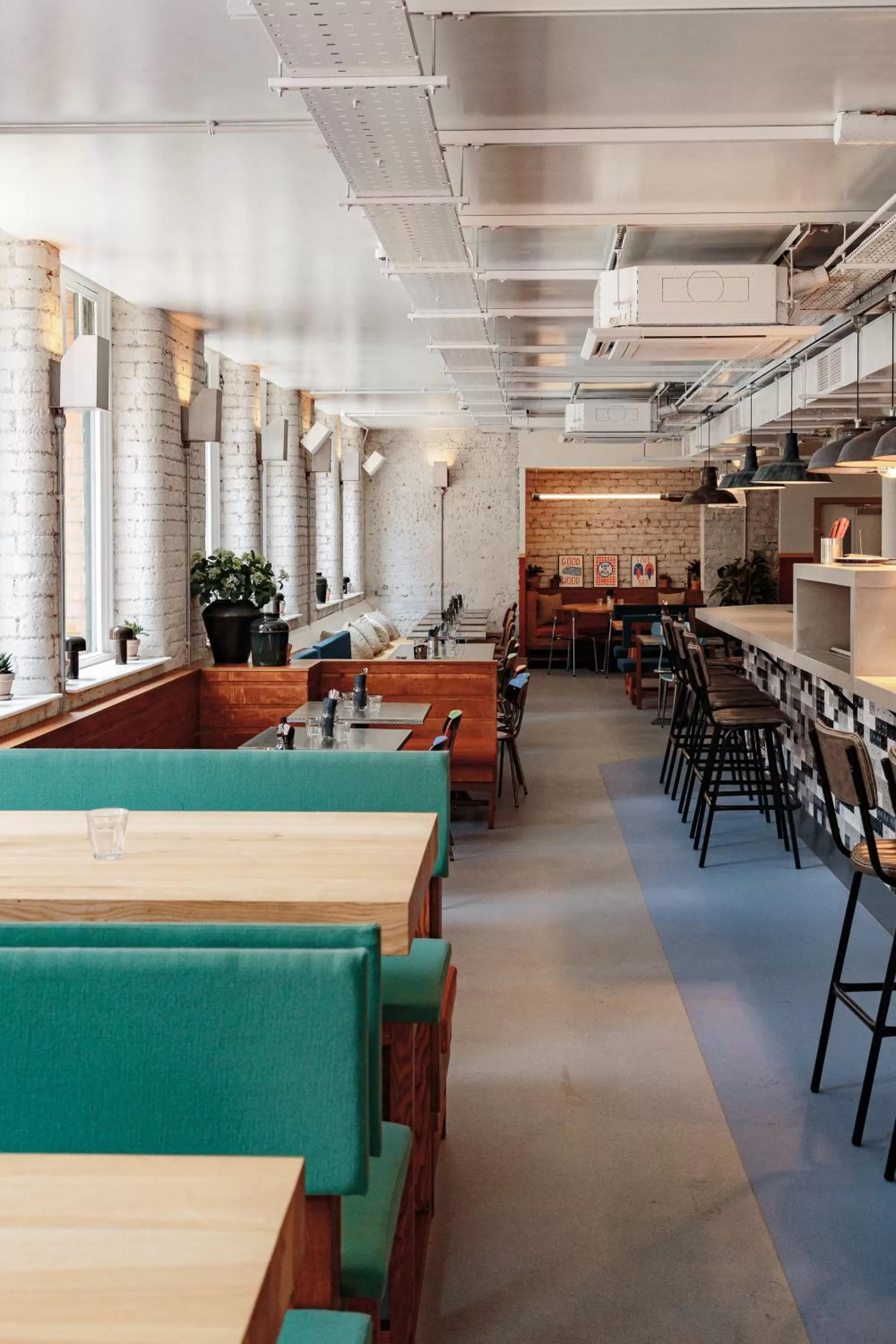 Restaurant/places to eat in Whitworth Locke