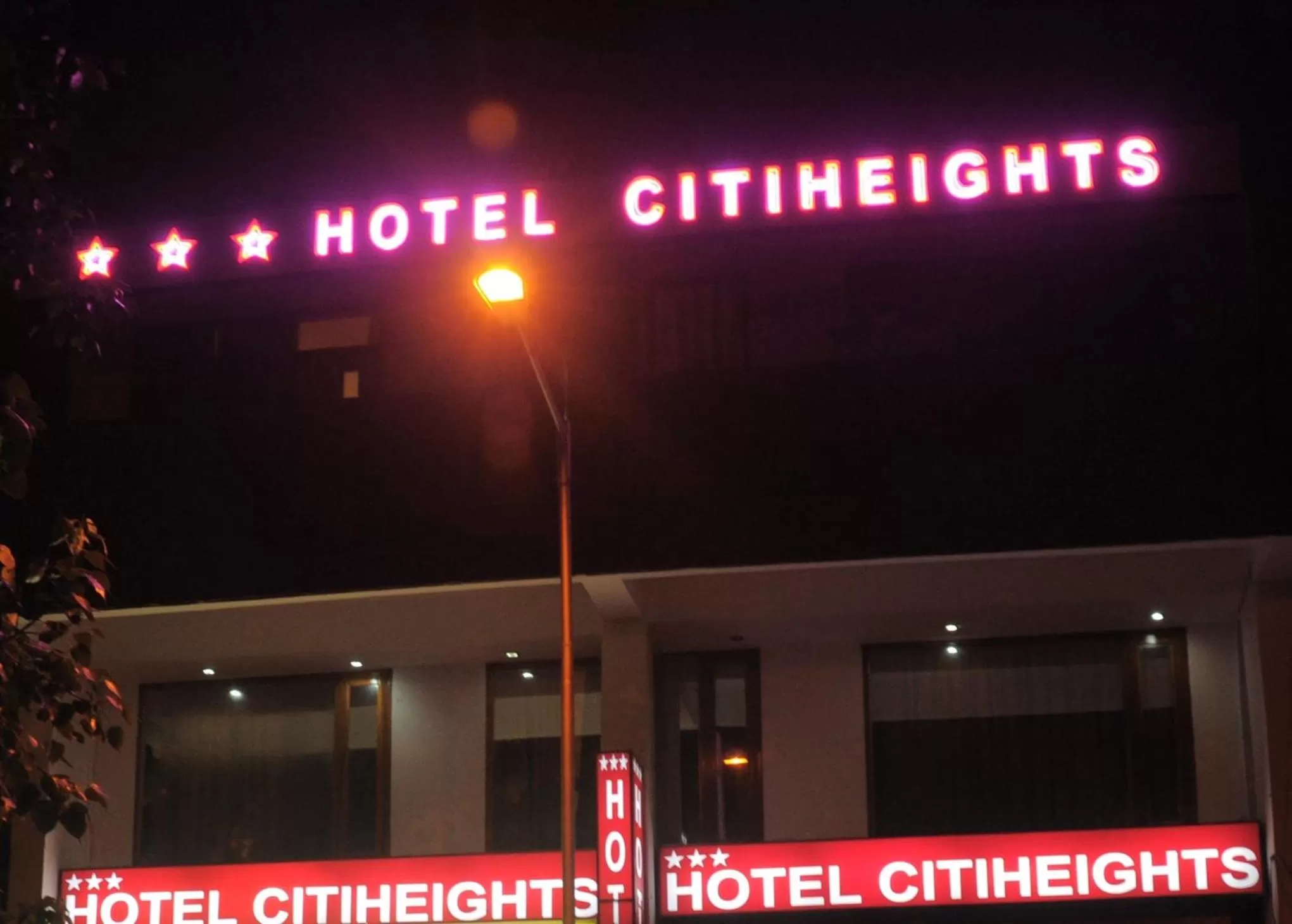 Property building in Hotel Citi Heights