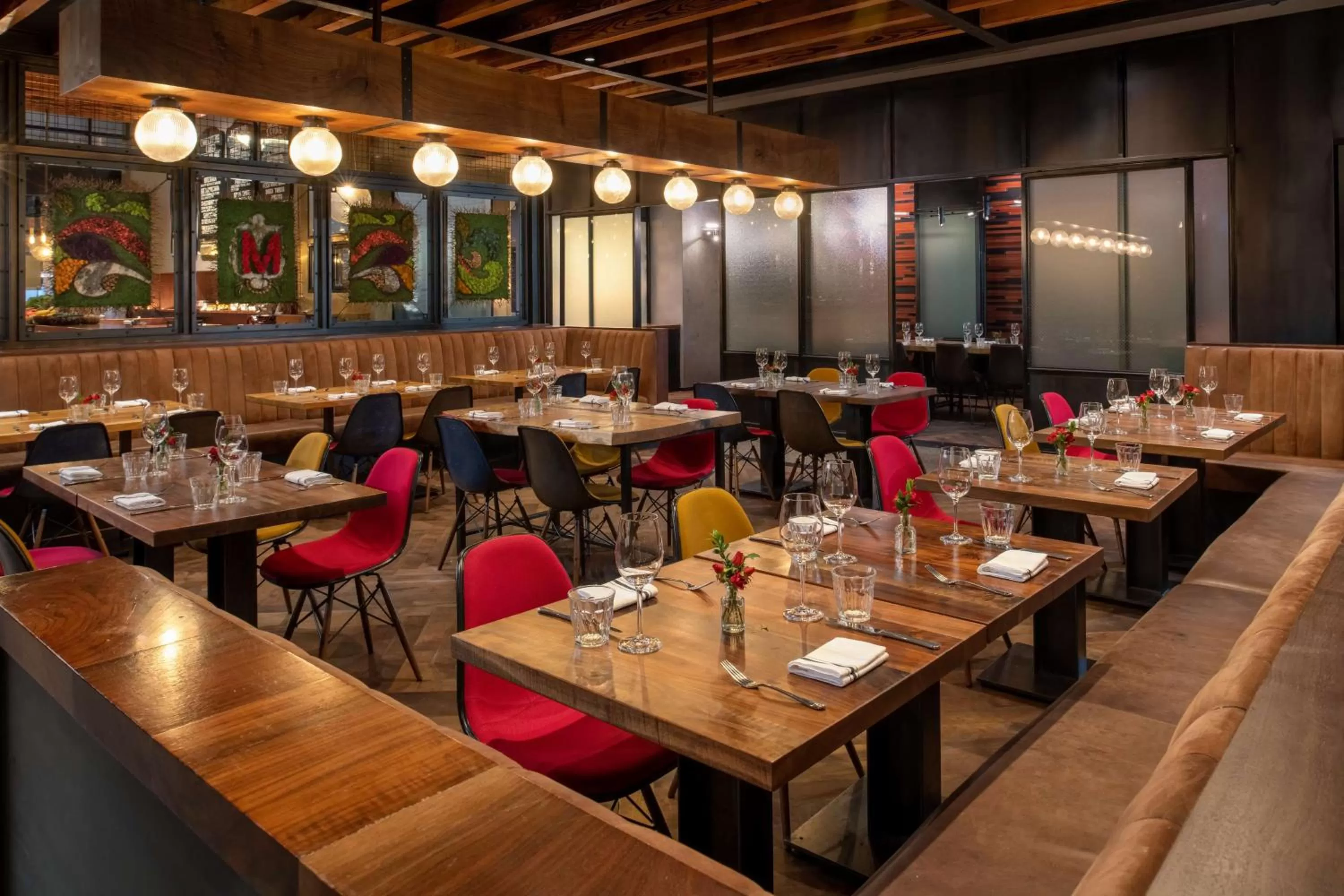 Restaurant/places to eat in The Duniway Portland, A Hilton Hotel