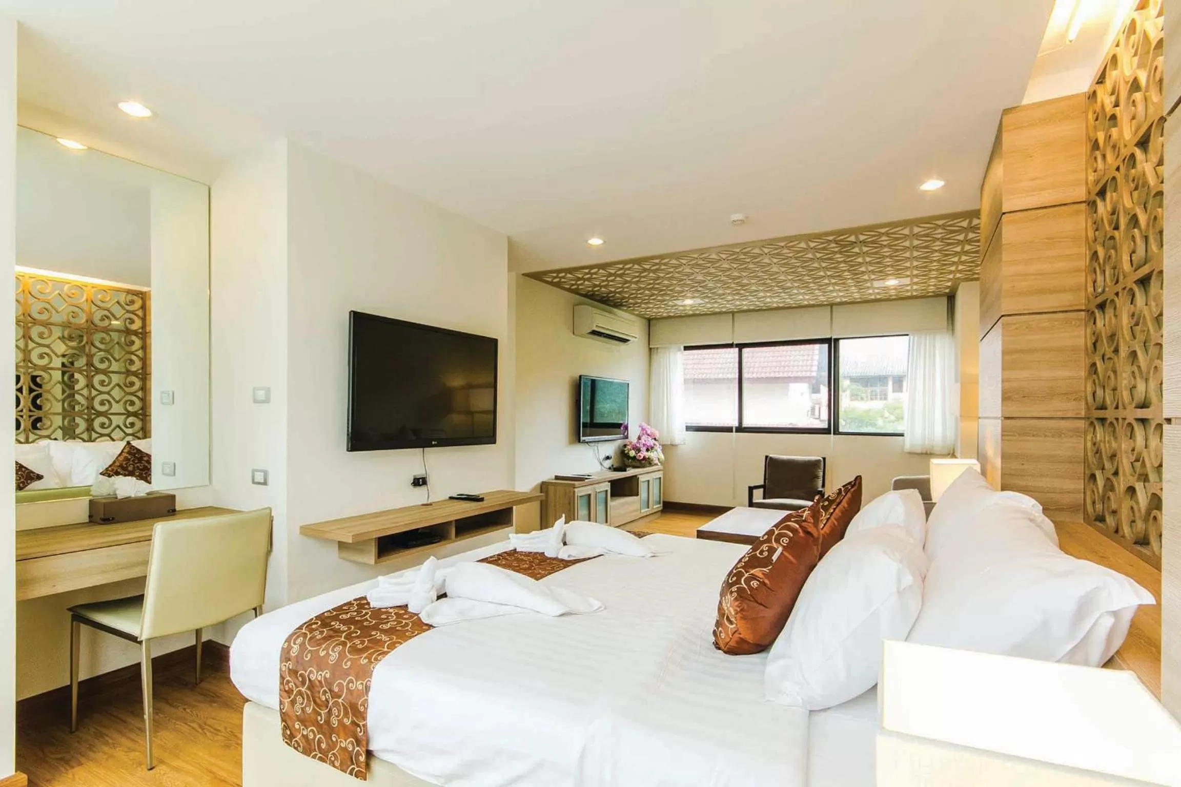 Bedroom, Bed in S17 Nimman