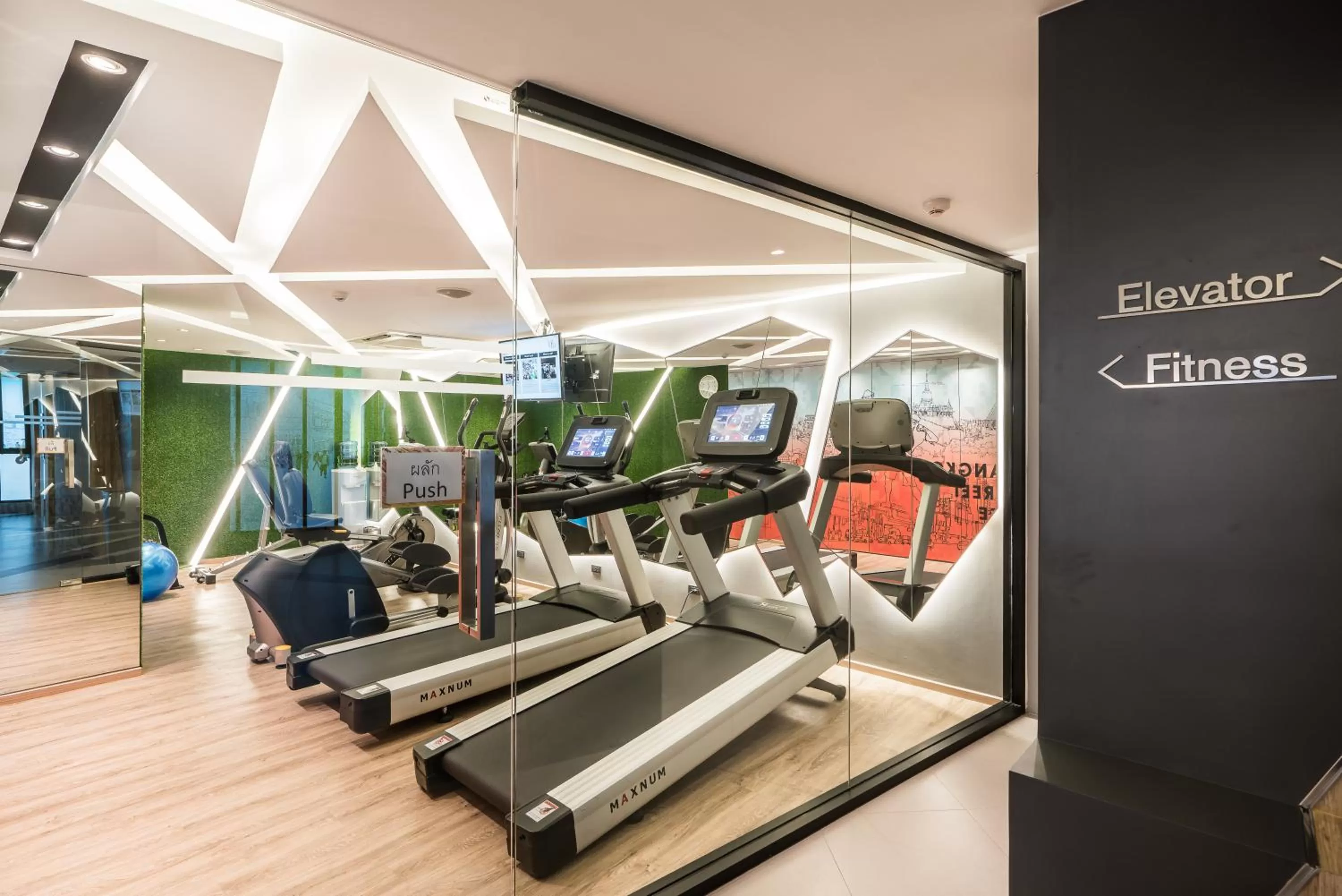 Fitness centre/facilities in Vib Best Western Sanam Pao