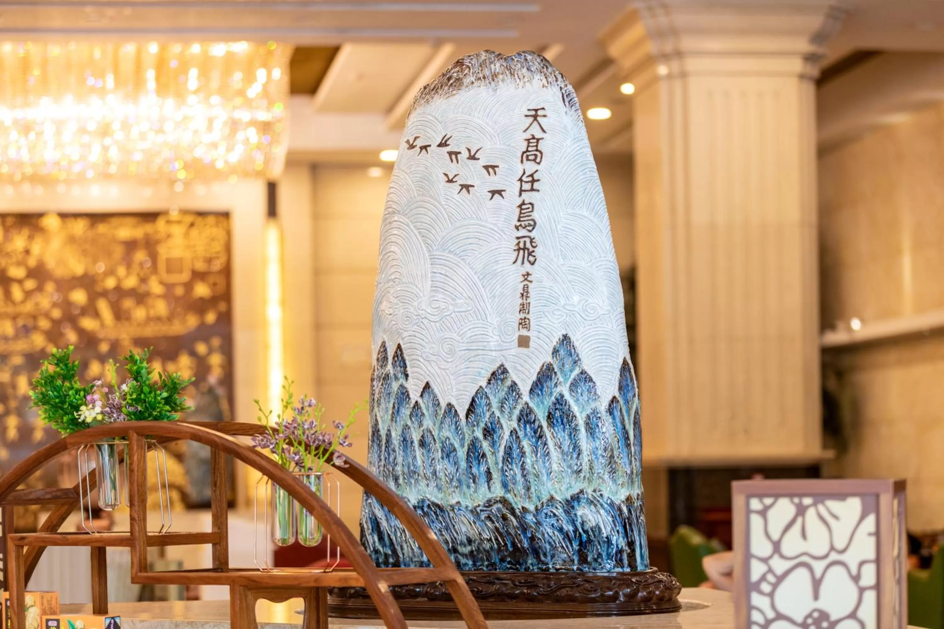 Decorative detail in Crowne Plaza Foshan by IHG