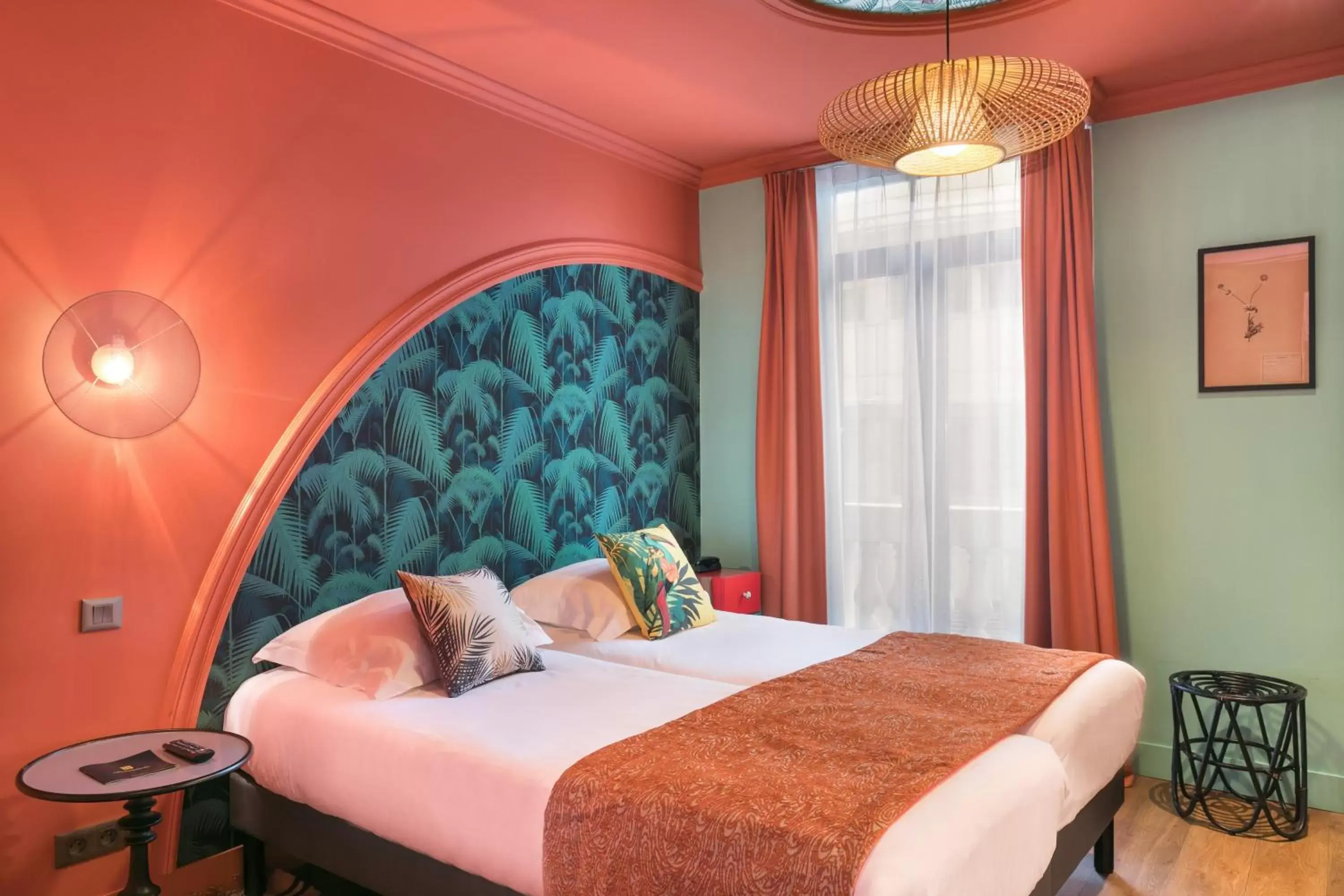 Superior Double Room in Villa Bougainville by Happyculture Superior Double Room in Villa Bougainville by Happyculture