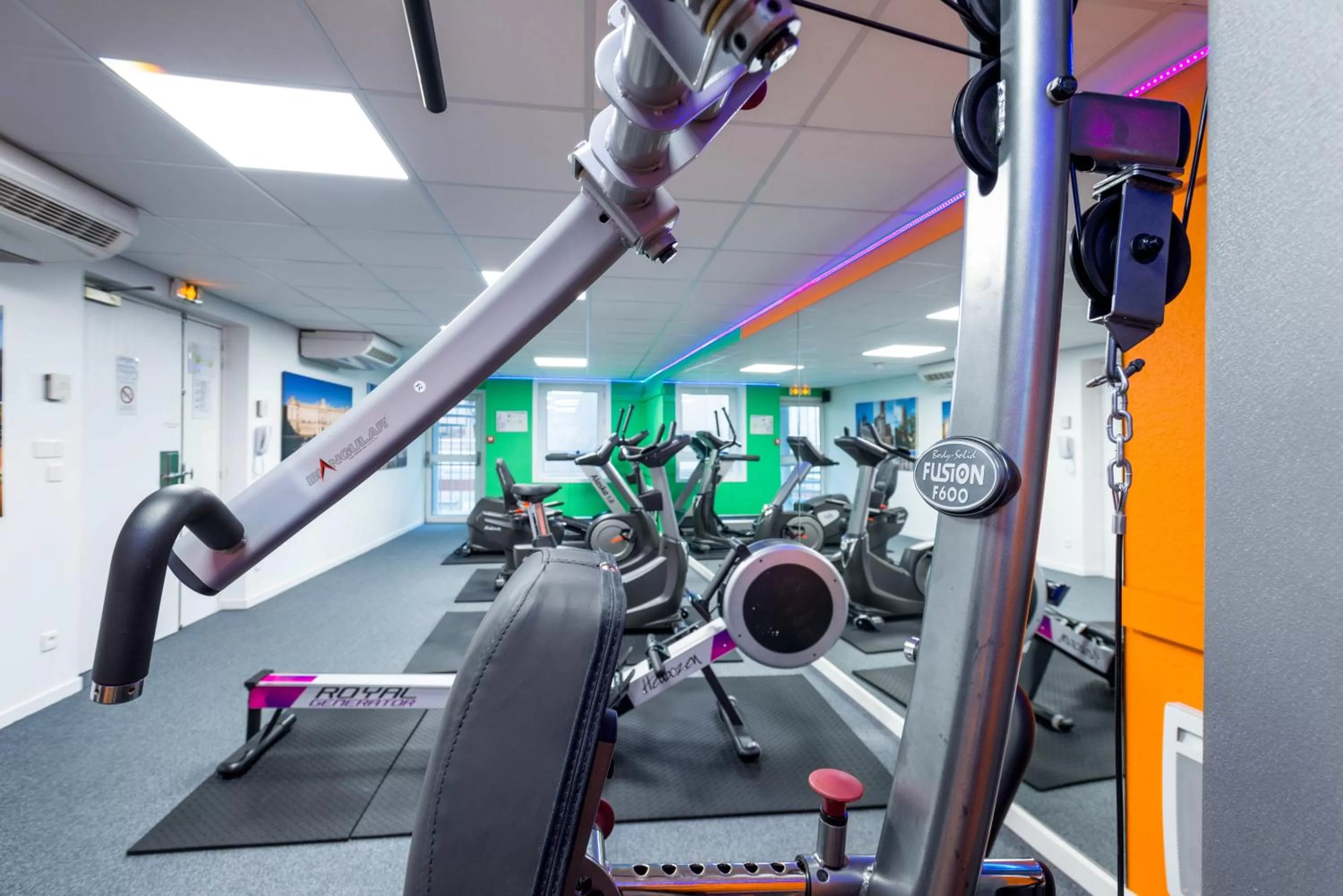 Fitness centre/facilities in ibis Toulouse Centre